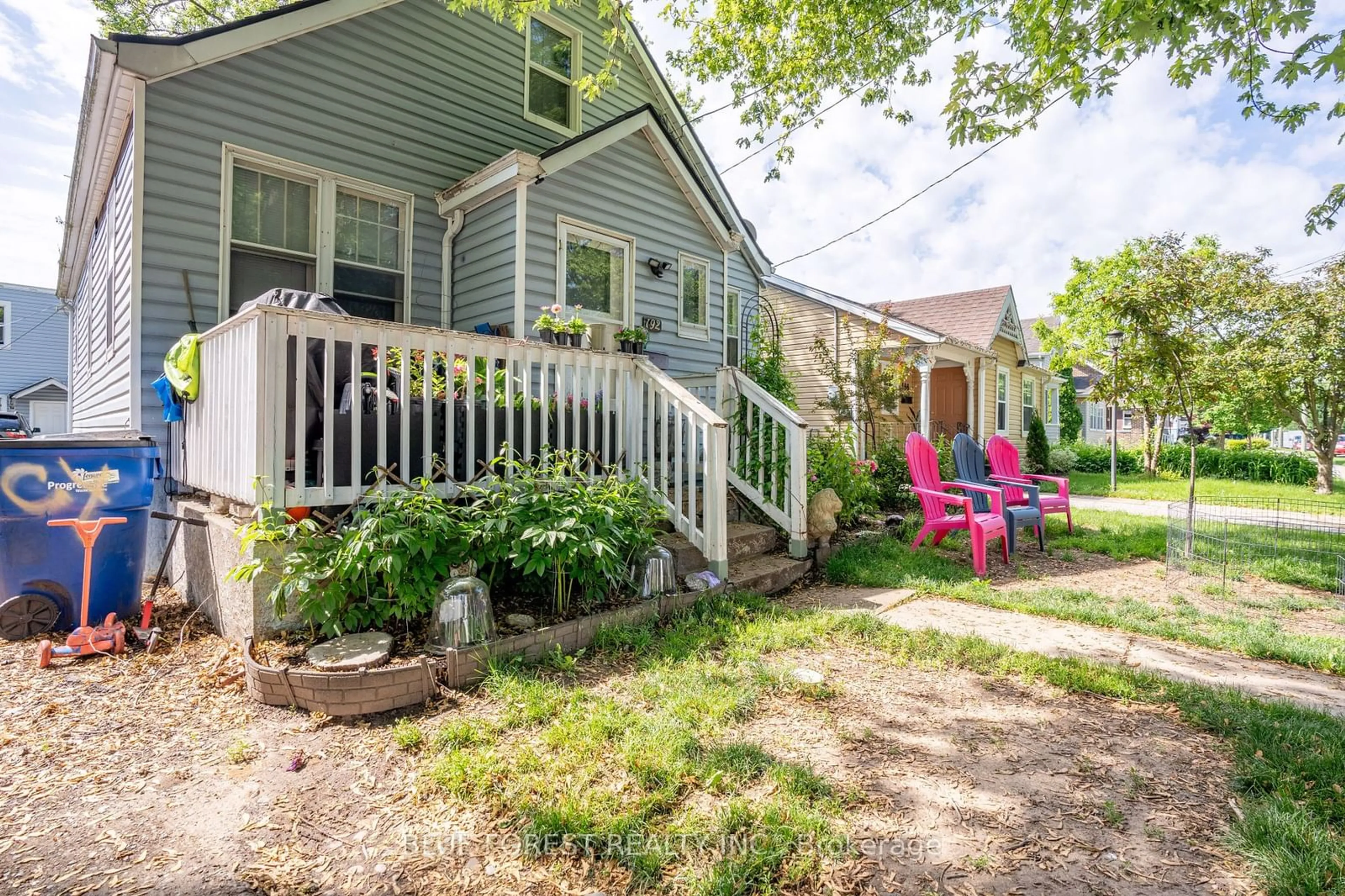 A pic from exterior of the house or condo, the fenced backyard for 192 Forest St, Chatham-Kent Ontario N7L 2A6