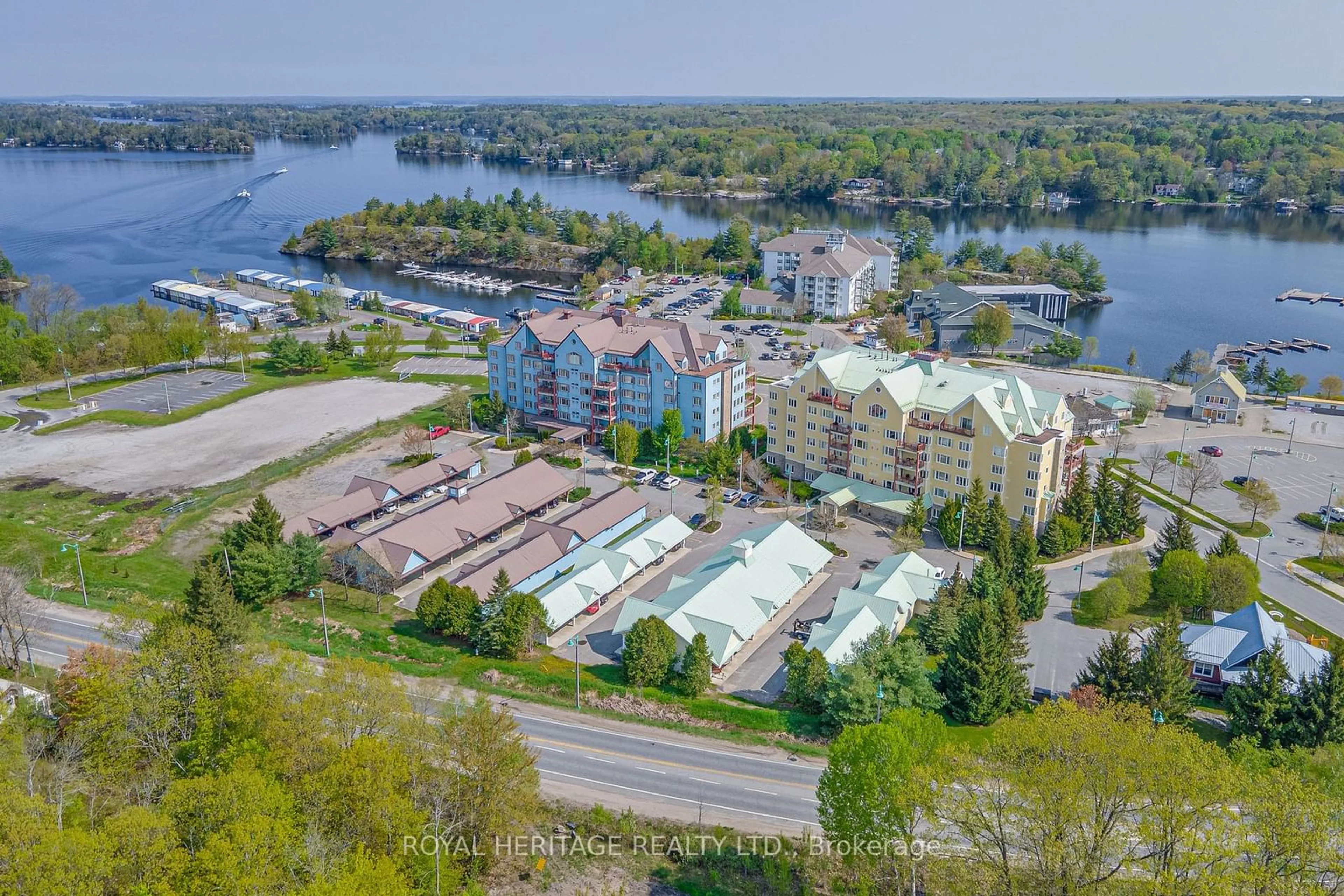 A pic from exterior of the house or condo, the view of lake or river for 130 Steamship Bay Rd #605, Gravenhurst Ontario P0C 1G0