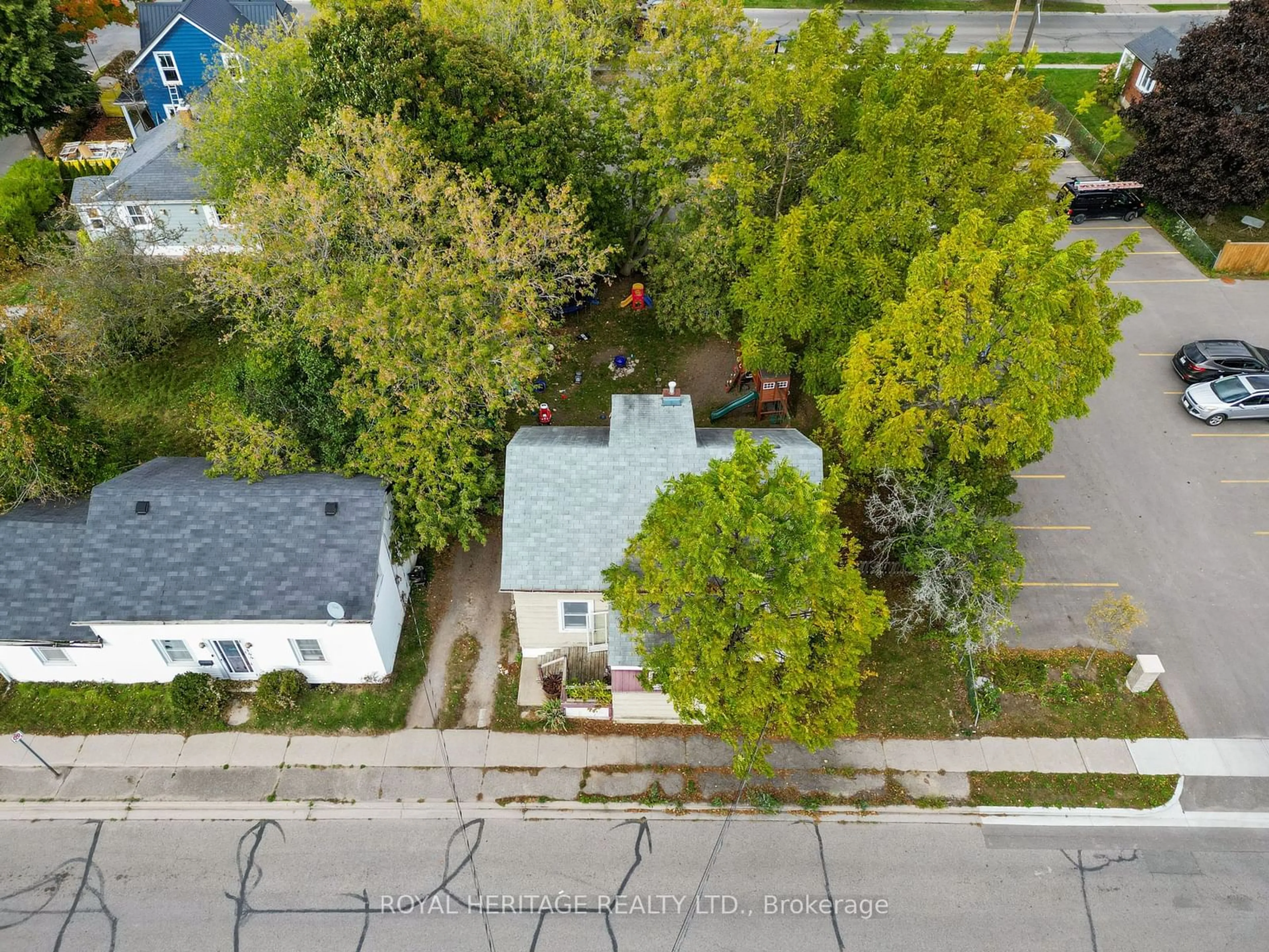 Frontside or backside of a home, the street view for 142 Orr St, Cobourg Ontario K9A 2S1