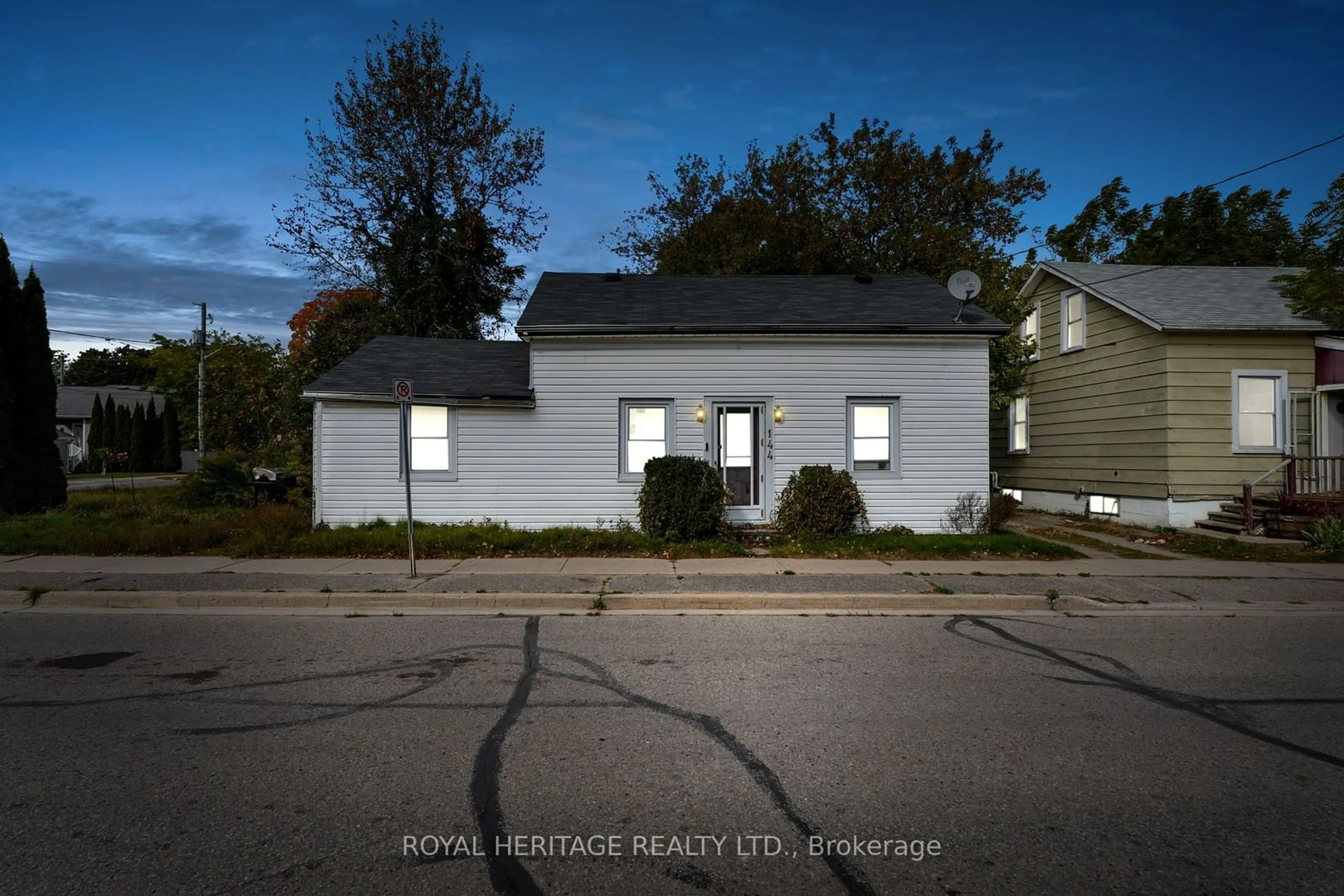 Frontside or backside of a home, the front or back of building for 144 Orr St, Cobourg Ontario K9A 2S1