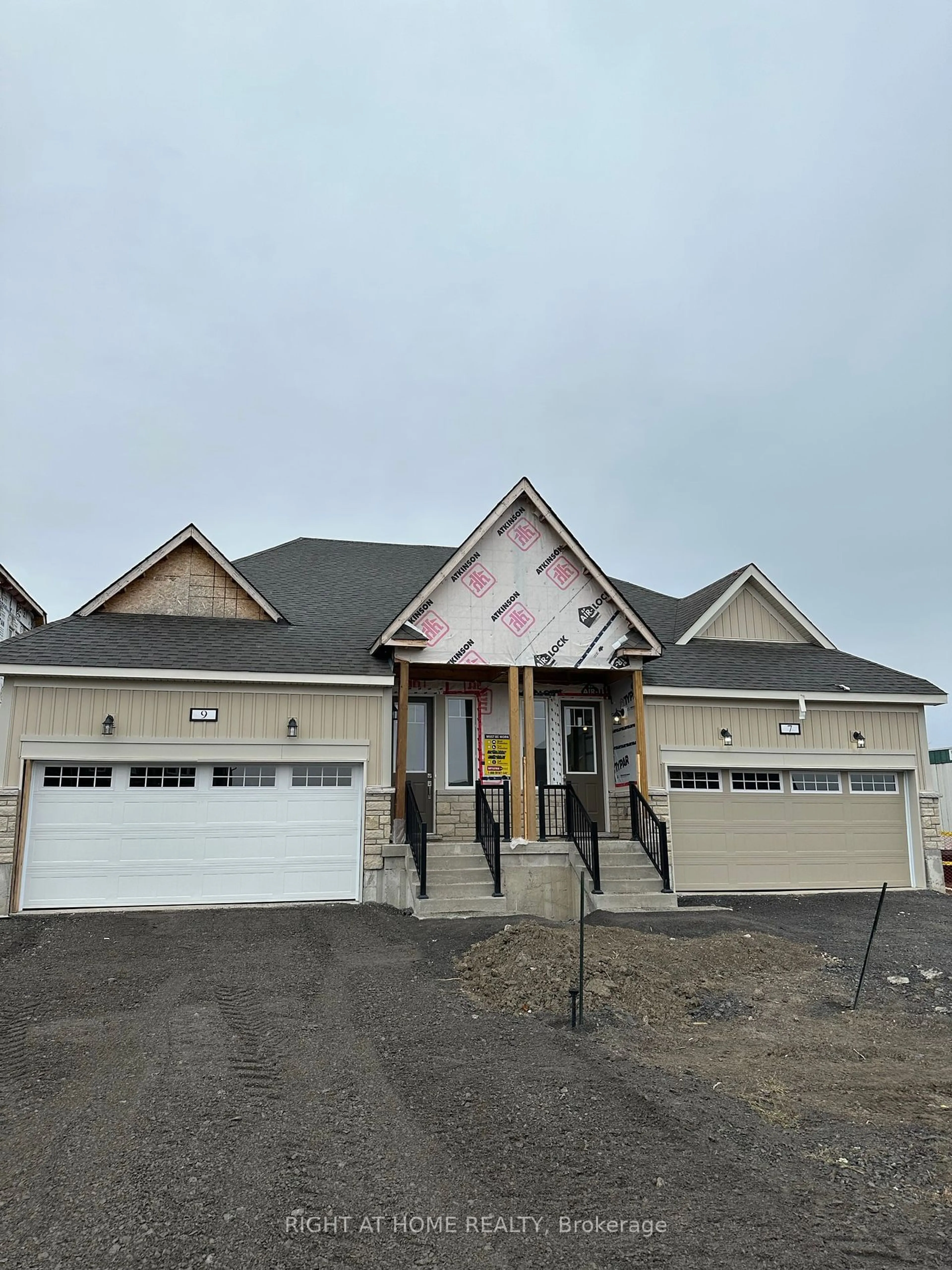 Frontside or backside of a home, cottage for 9 Golf Links Dr, Loyalist Ontario K0H 1G0