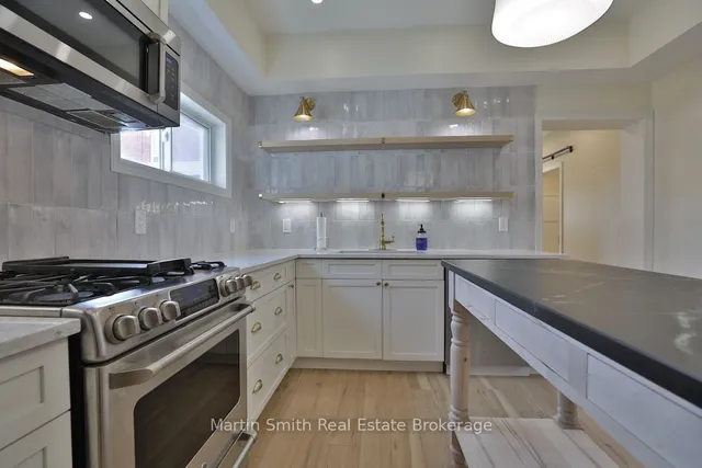 Additional property image - 456 King William St