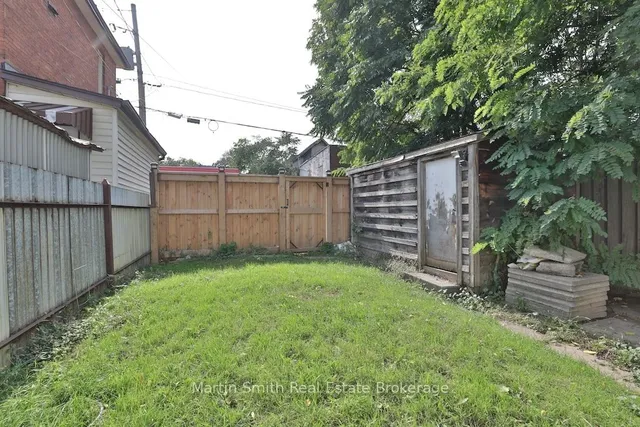 Additional property image - 456 King William St