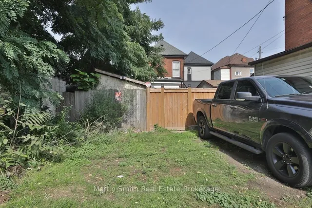 Additional property image - 456 King William St