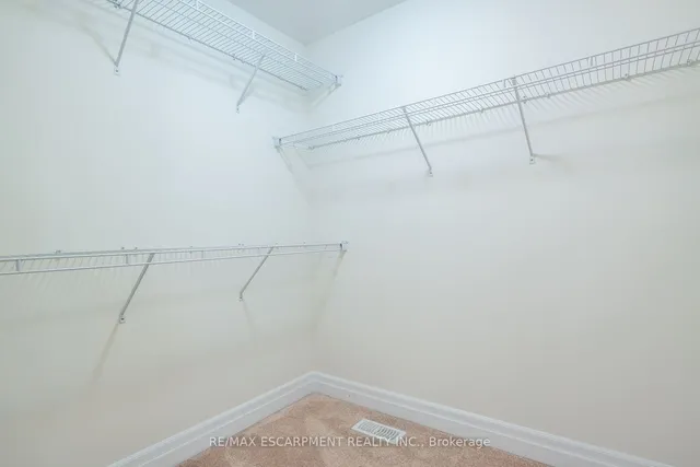 Additional property image - 31 Forest Ridge Ave