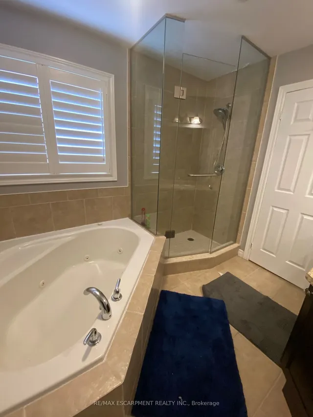Additional property image - 44 PELECH Cres