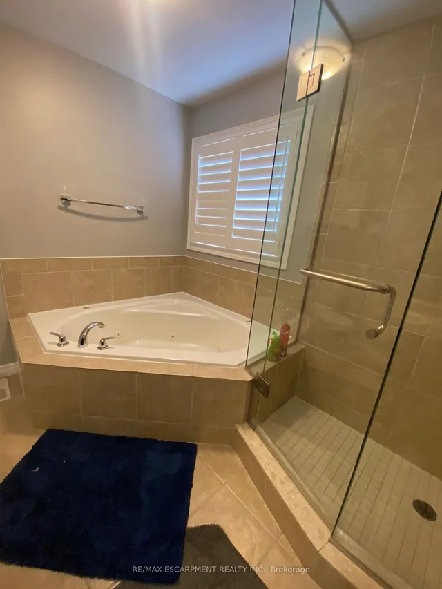 Additional property image - 44 PELECH Cres
