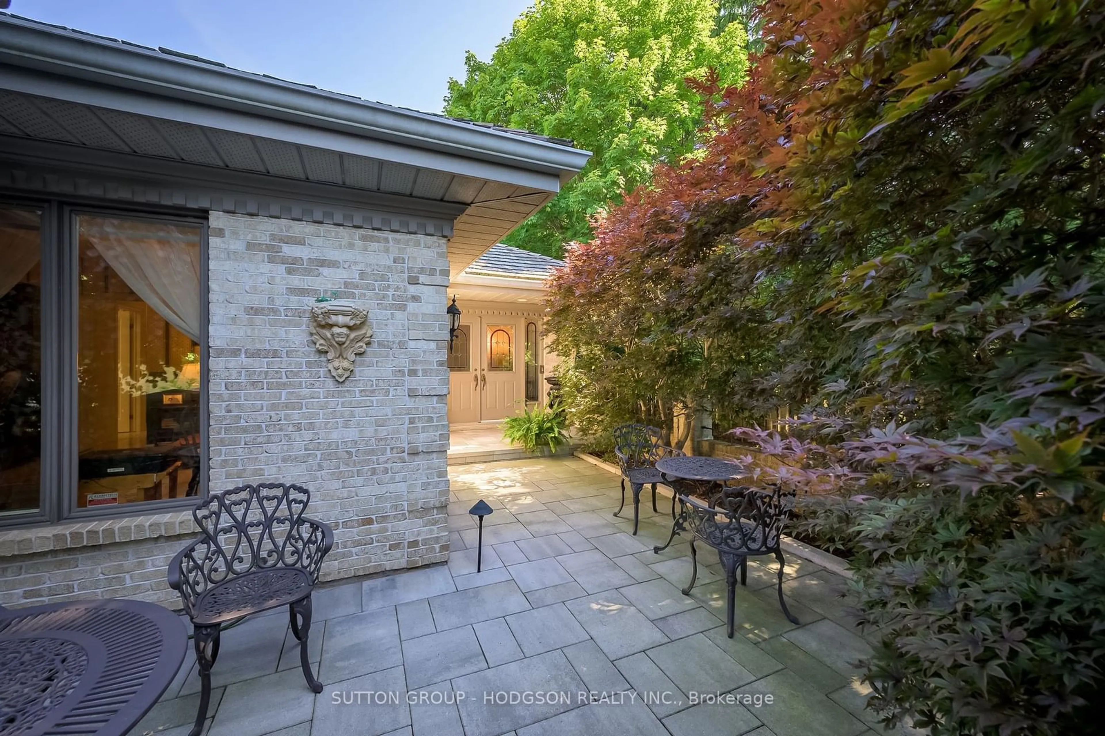 Patio, cottage for 1200 Riverside Dr #28, London Ontario N6H 5C6