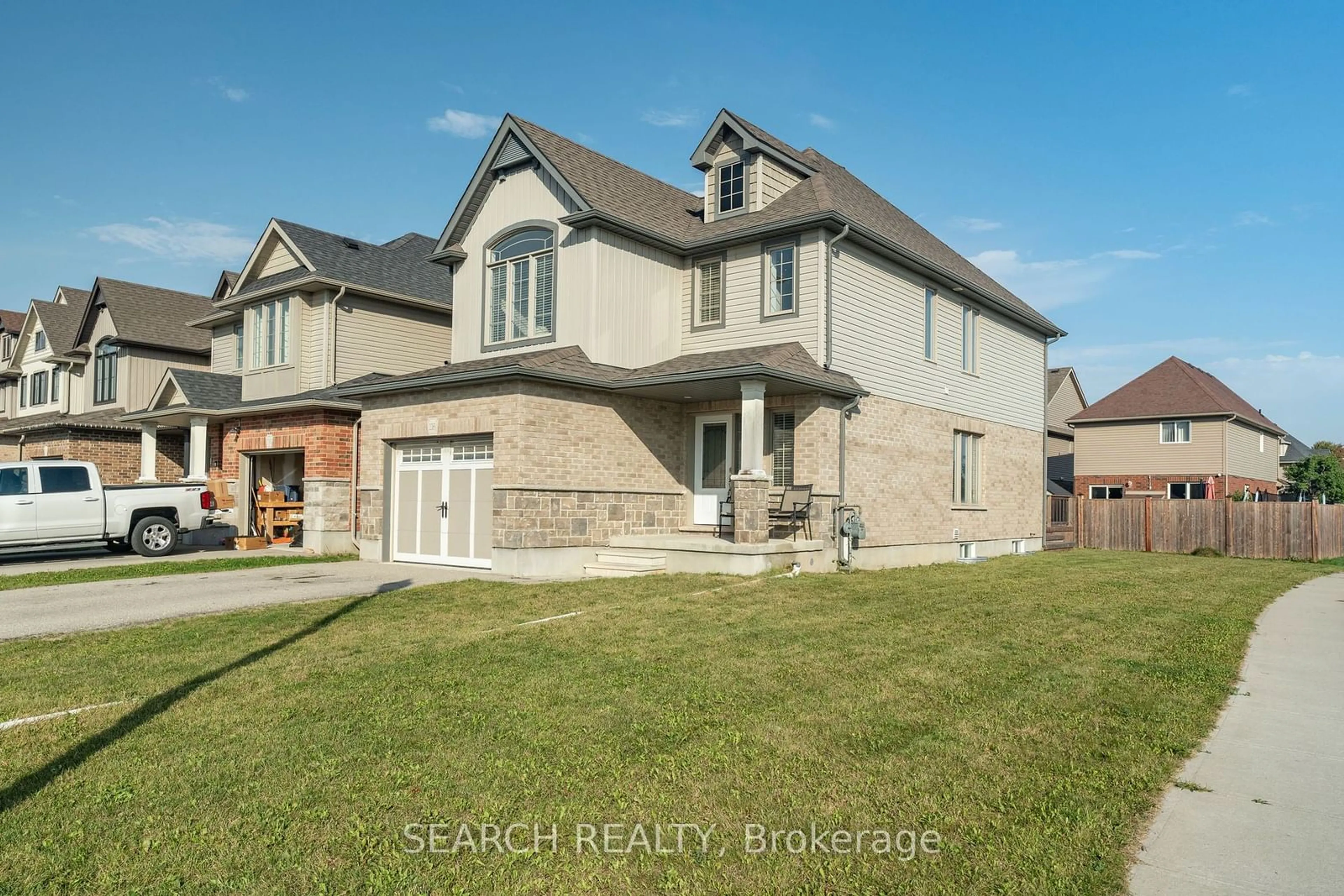 Frontside or backside of a home, the street view for 1389 Caen Ave, Woodstock Ontario N4T 0J3