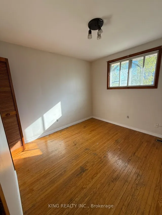 Additional property image - 98 FERGUSON Ave