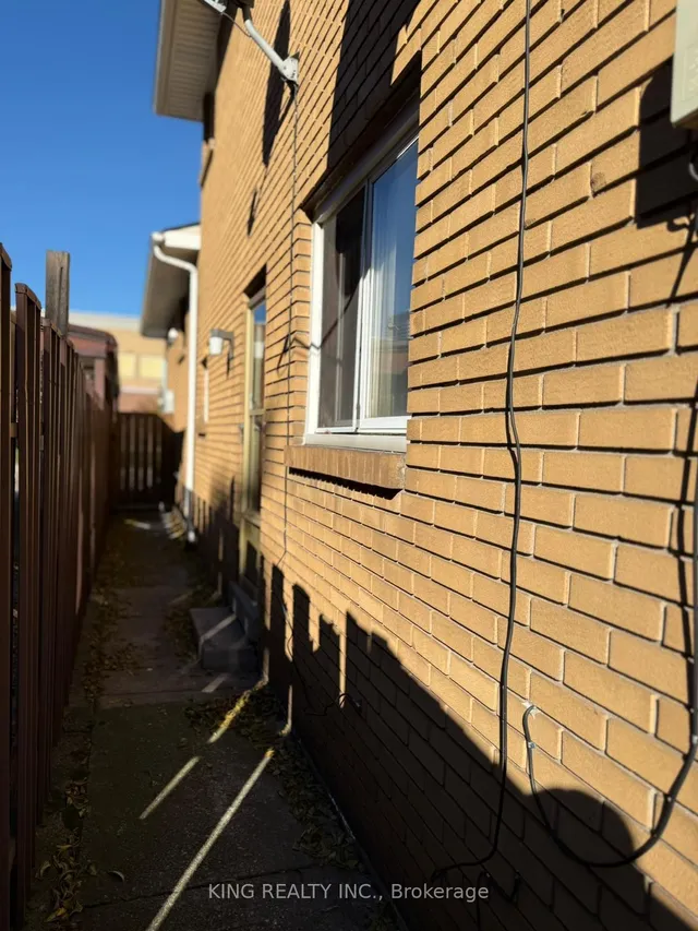 Additional property image - 98 FERGUSON Ave
