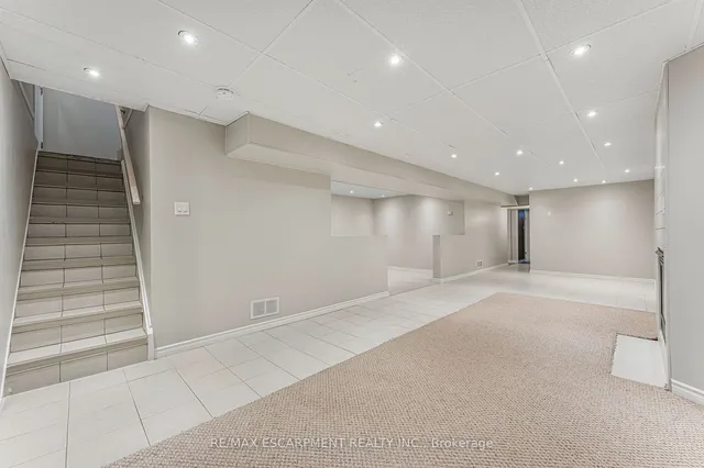 Additional property image - 333 GOLF CLUB Rd