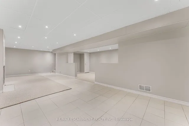 Additional property image - 333 GOLF CLUB Rd