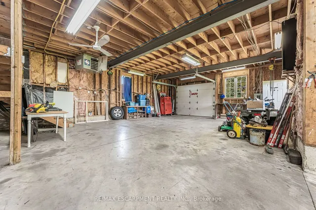 Additional property image - 333 GOLF CLUB Rd