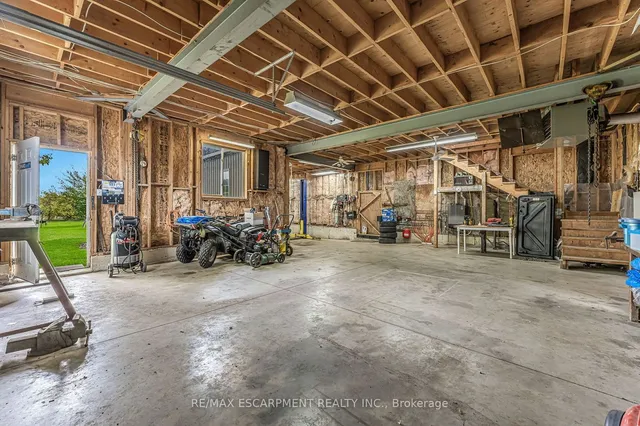 Additional property image - 333 GOLF CLUB Rd