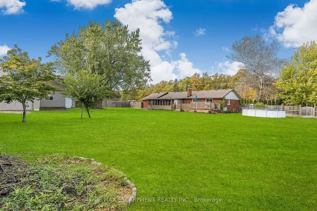 Additional property image - 333 GOLF CLUB Rd
