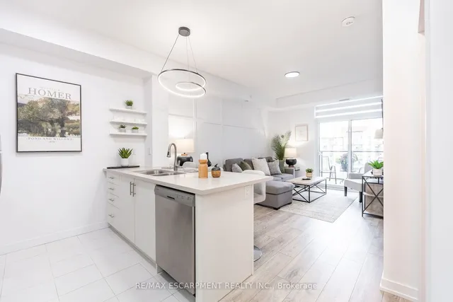 Additional property image - 125 SHOREVIEW Pl Unit 509