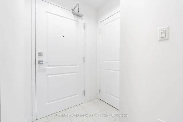 Additional property image - 125 SHOREVIEW Pl Unit 509
