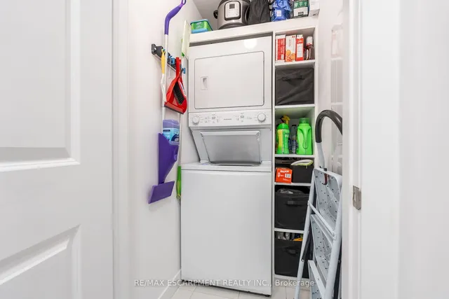 Additional property image - 125 SHOREVIEW Pl Unit 509