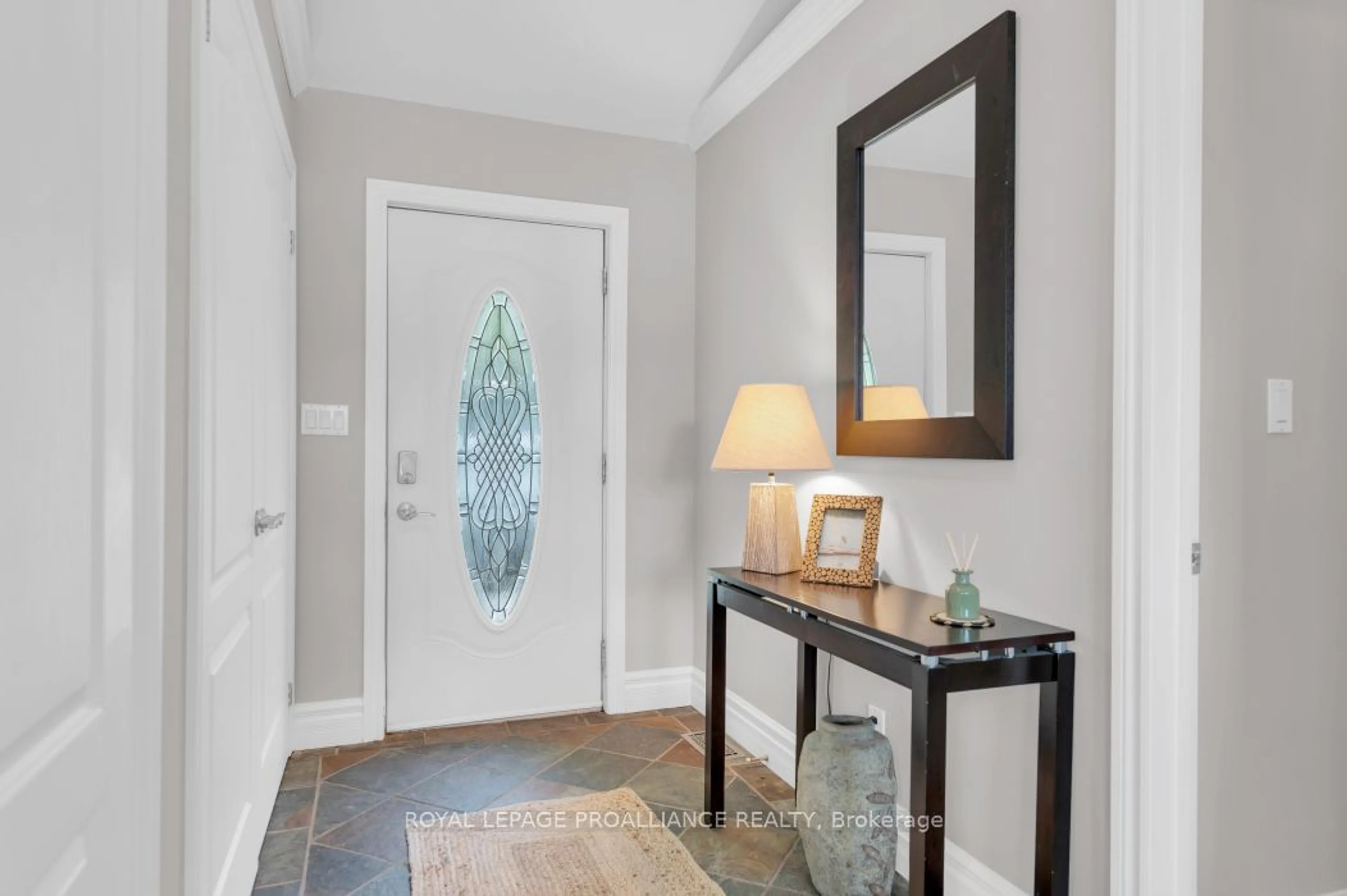 Indoor entryway, wood floors for 1112 Blue Heron Rdge, Central Frontenac Ontario K0H 1B0