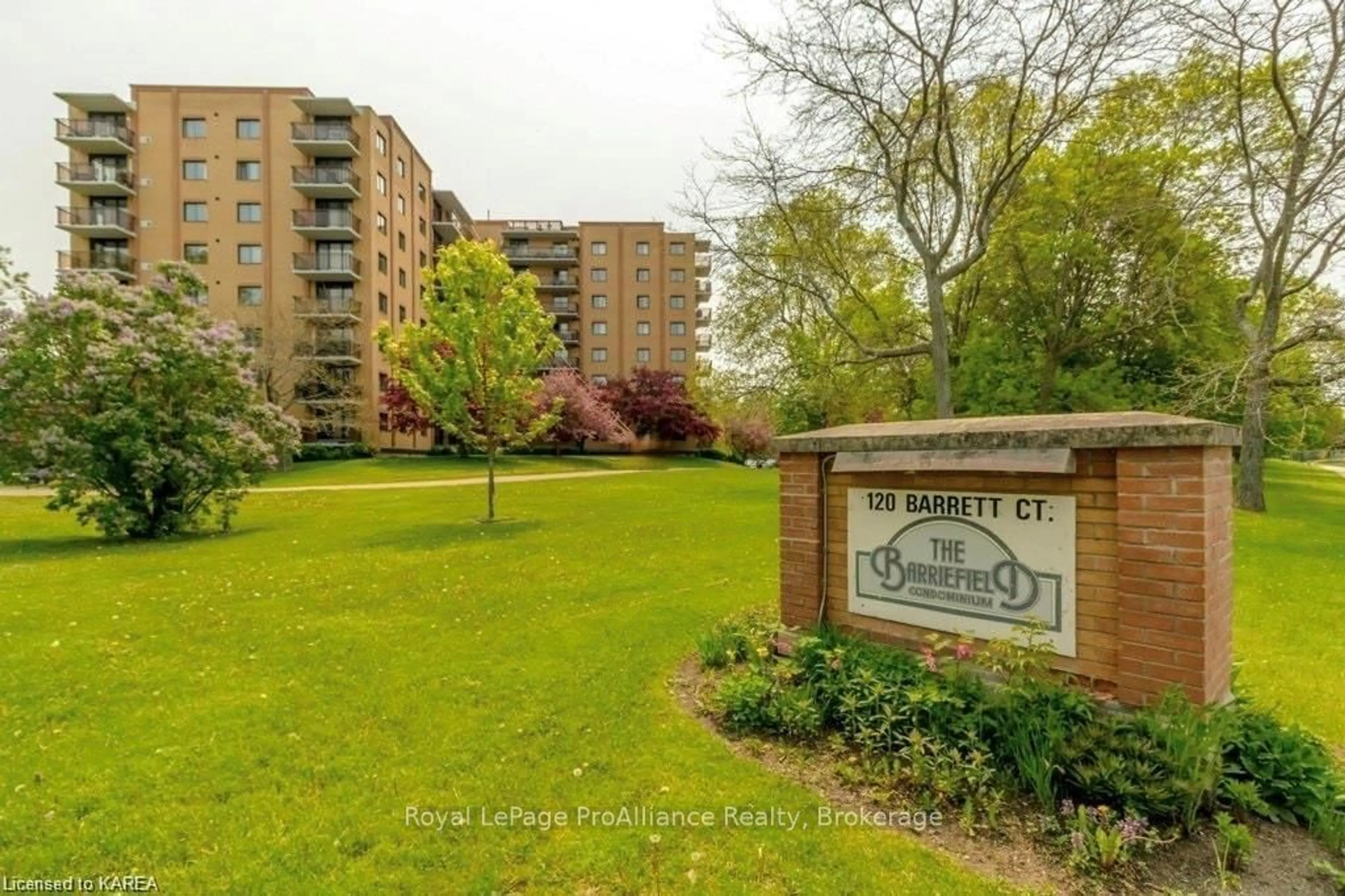 A pic from exterior of the house or condo, the street view for 120 BARRETT Crt #708, Kingston Ontario K7L 5H6