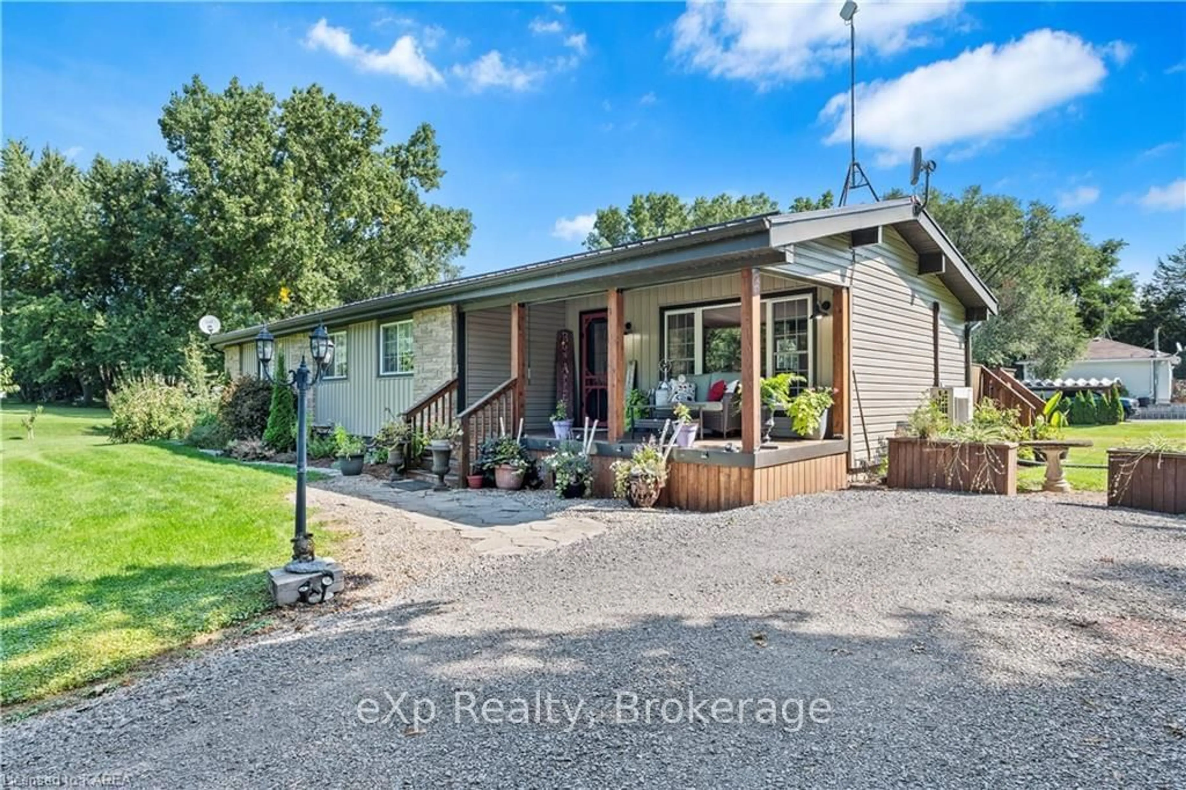 Frontside or backside of a home, cottage for 80 DORLAND Dr, Greater Napanee Ontario K7R 3K7