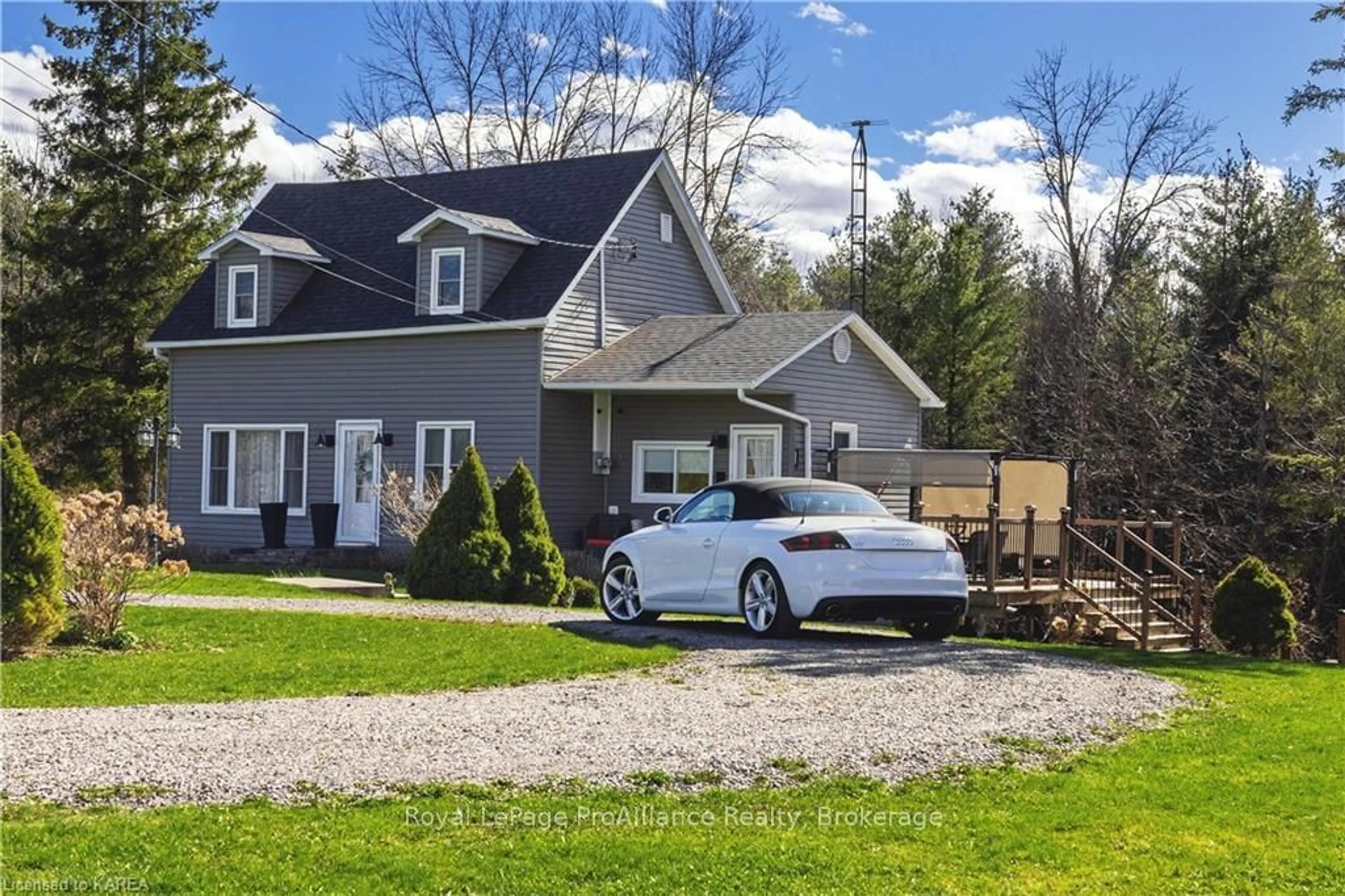 Frontside or backside of a home, cottage for 4068 COUNTY ROAD 29, Elizabethtown-Kitley Ontario K6V 5T4