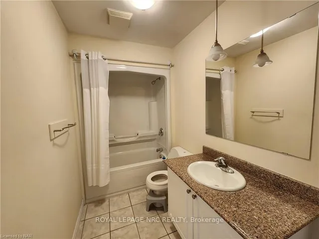 Additional property image - 135 JAMES St Unit 812