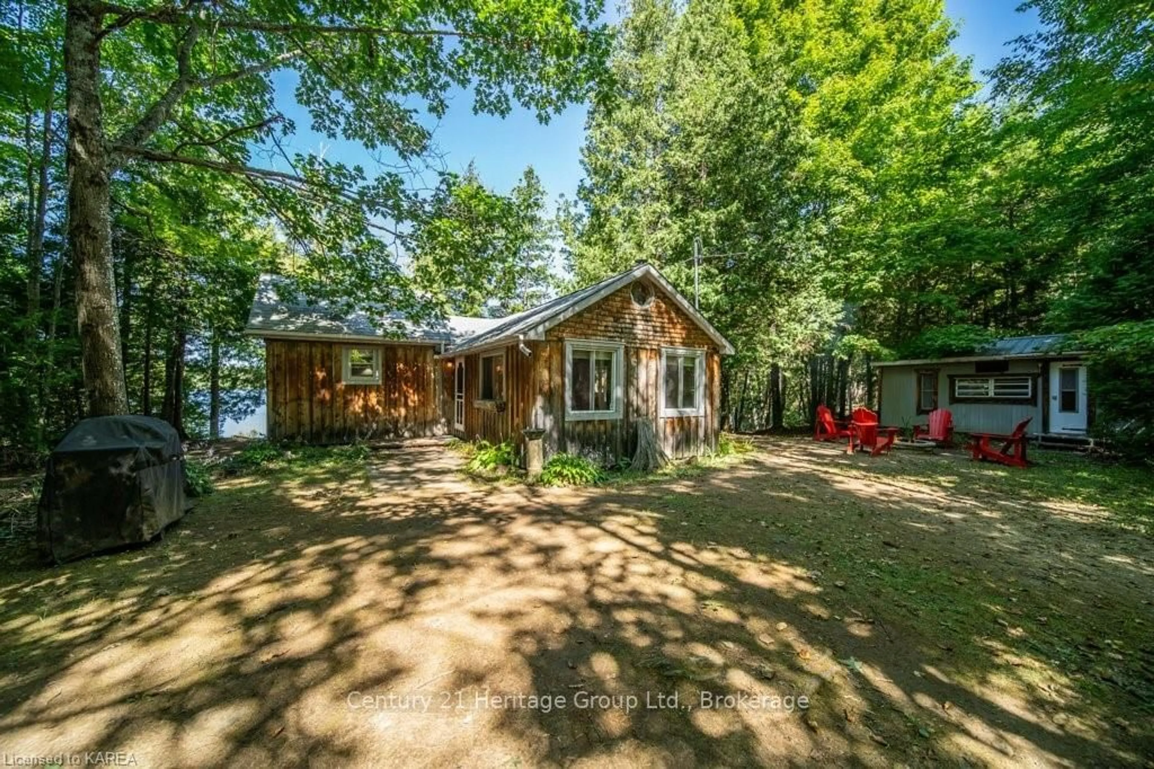 Frontside or backside of a home, cottage for 2534A SMITH Rd, North Frontenac Ontario K0H 1C0