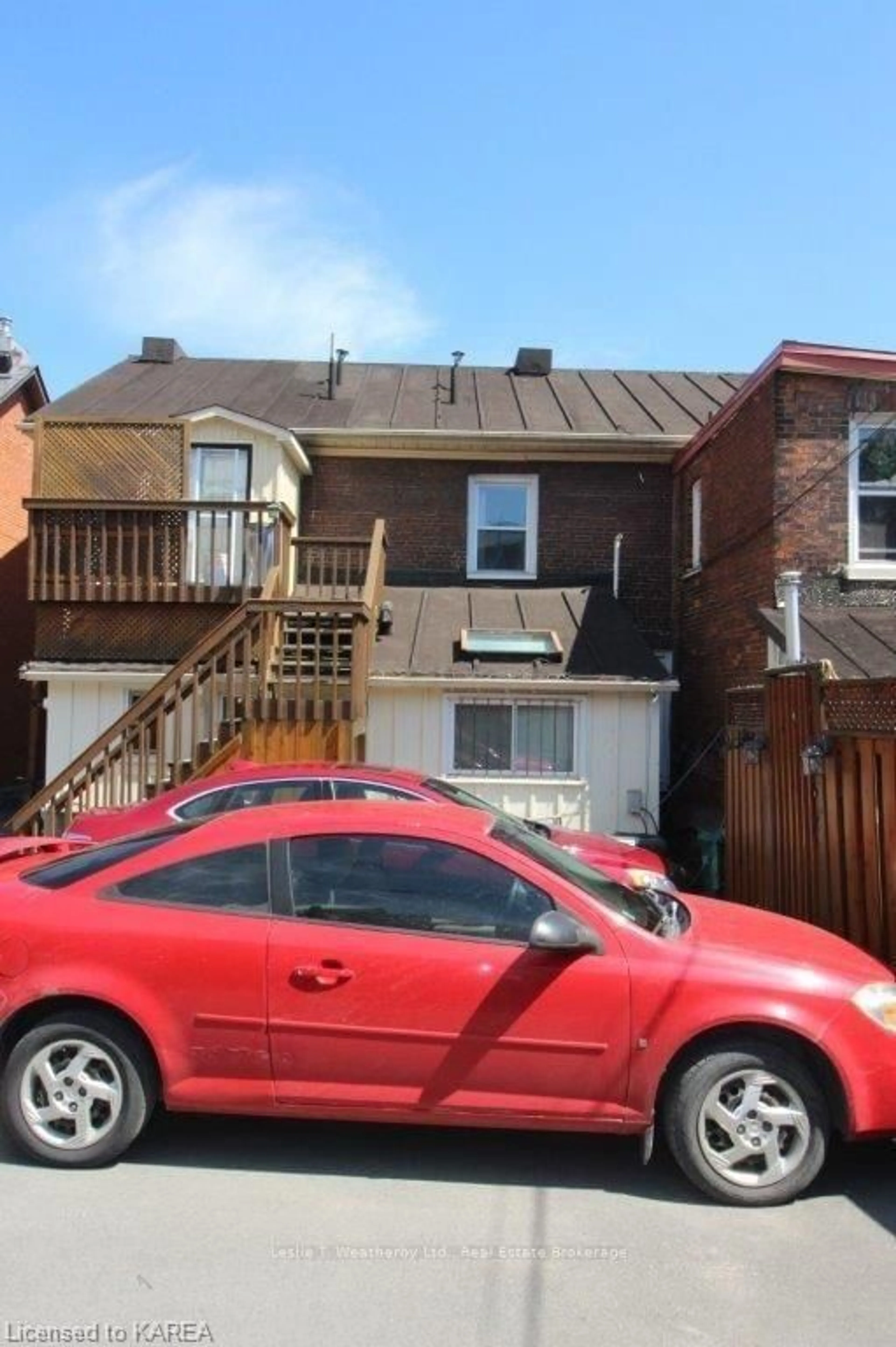 Frontside or backside of a home, the street view for 272 WELLINGTON St, Kingston Ontario K7K 2Z1