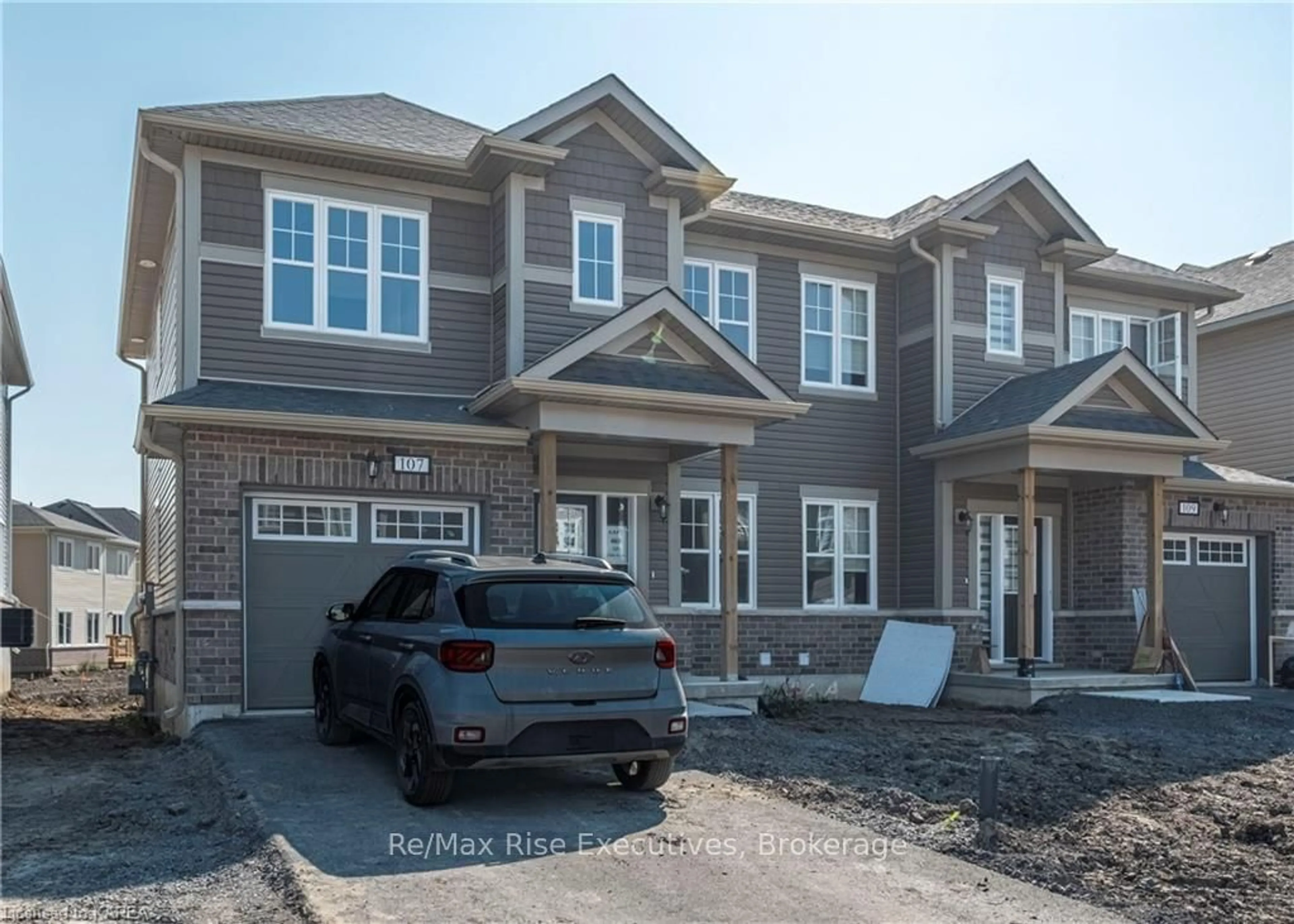 Frontside or backside of a home, the street view for 107 GILDERSLEEVE Blvd, Loyalist Ontario K0H 1G0