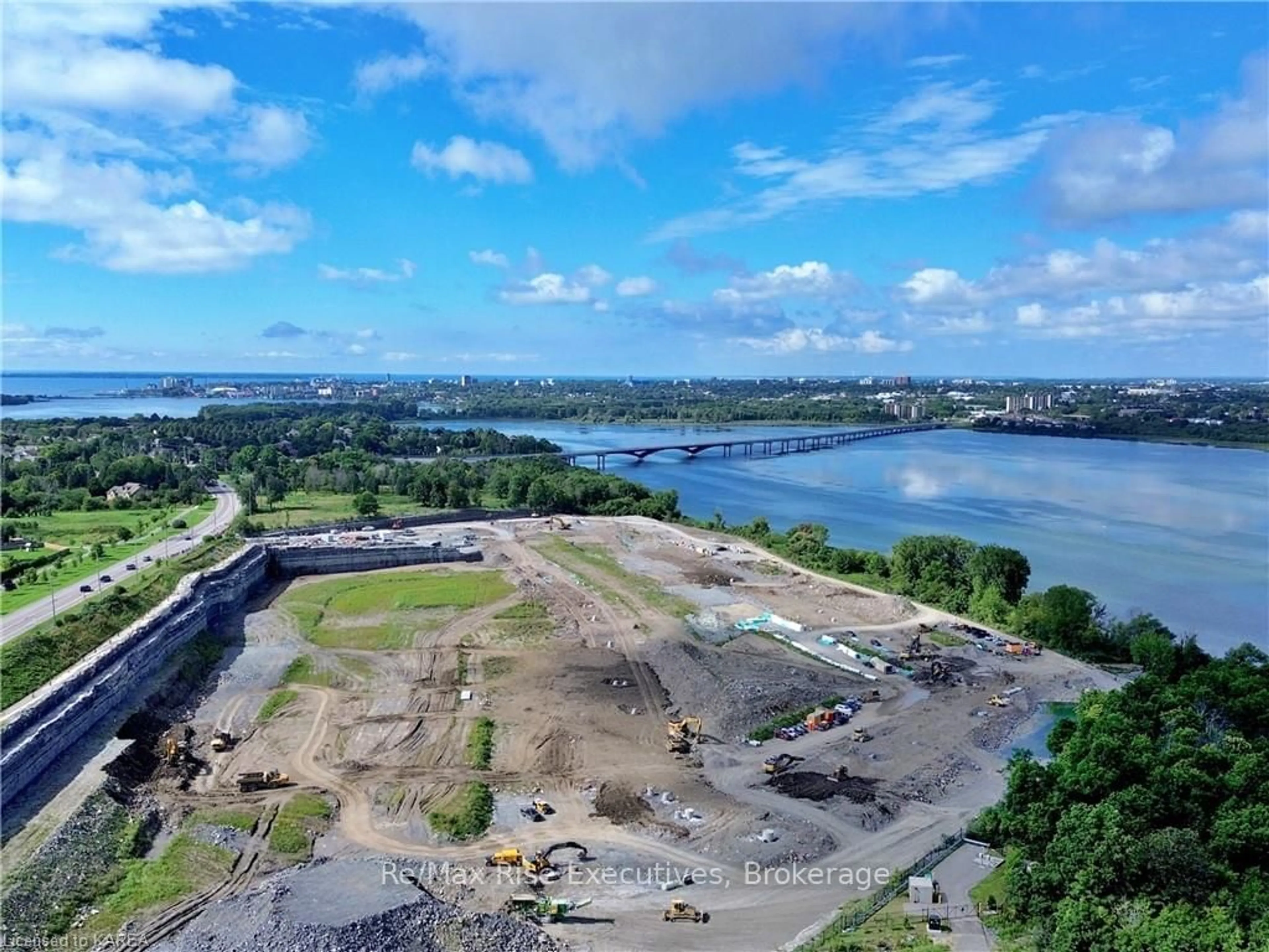 A pic from exterior of the house or condo, the view of lake or river for 448 DOCKSIDE Dr, Kingston Ontario K7L 5H6