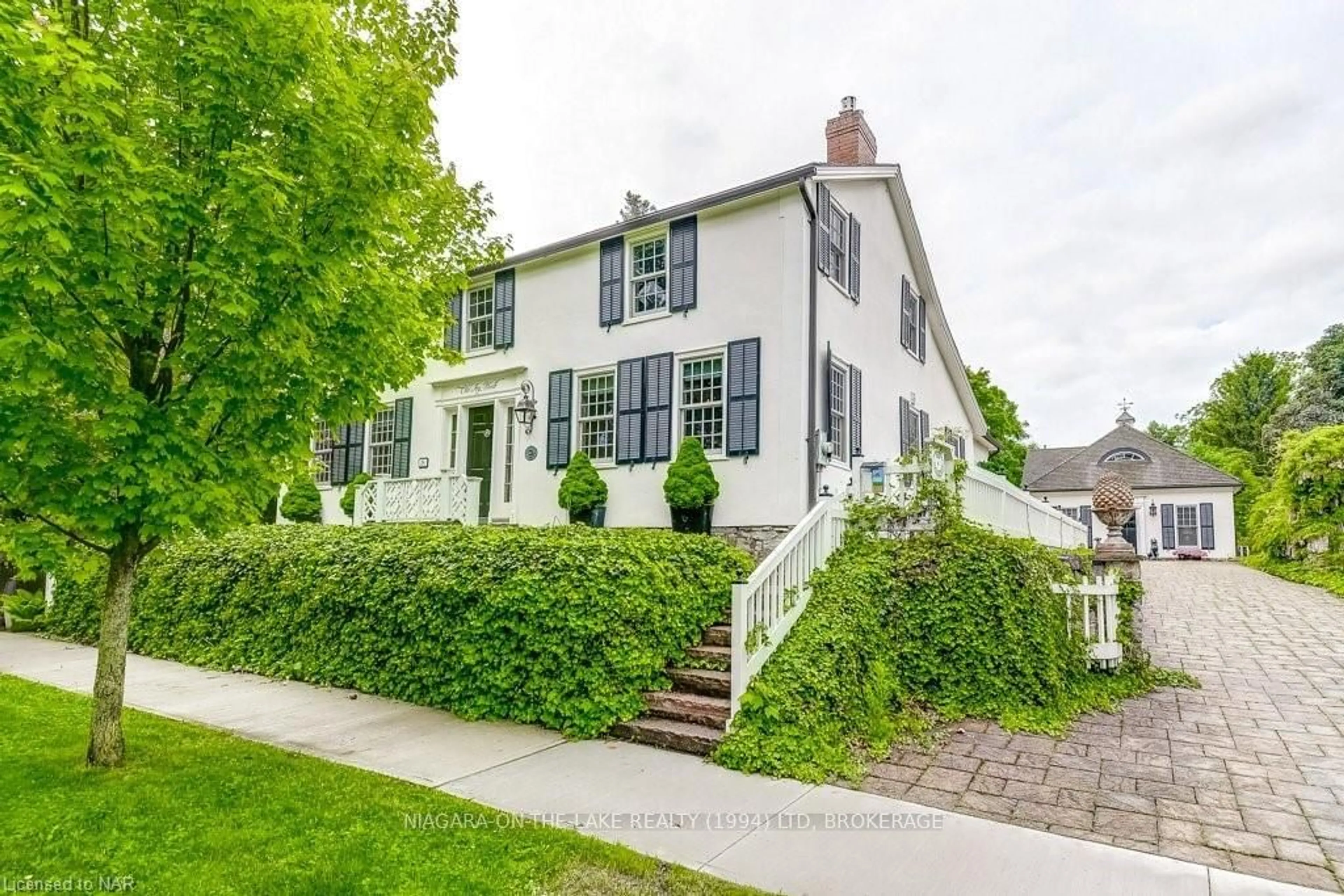 Frontside or backside of a home, cottage for 28 PRIDEAUX St, Niagara-on-the-Lake Ontario L0S 1J0