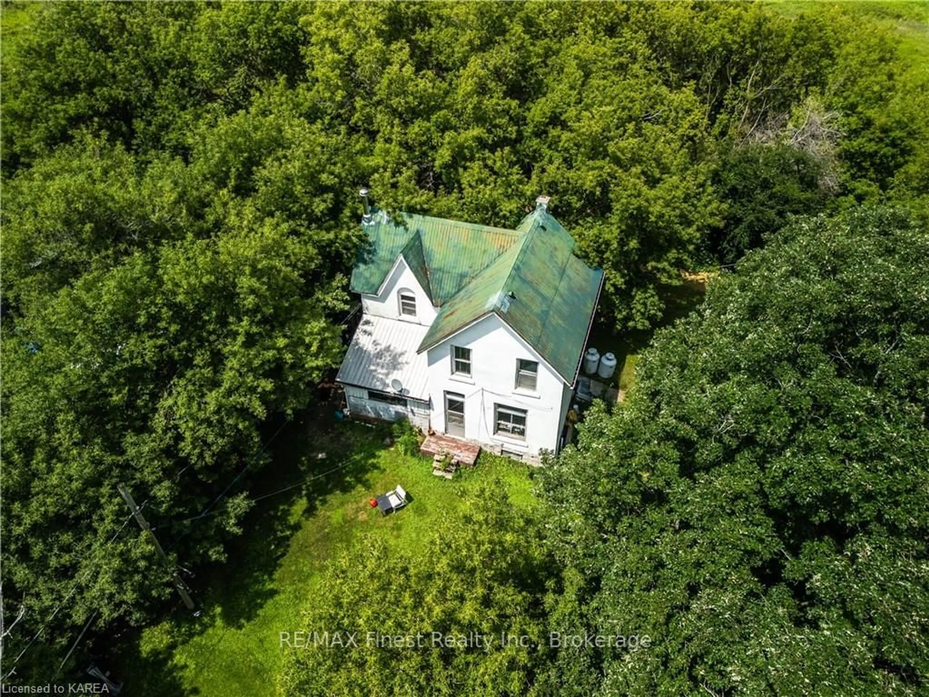 Frontside or backside of a home, cottage for 1050 JOHN F. SCOTT ROAD, Kingston Ontario K7L 4V3