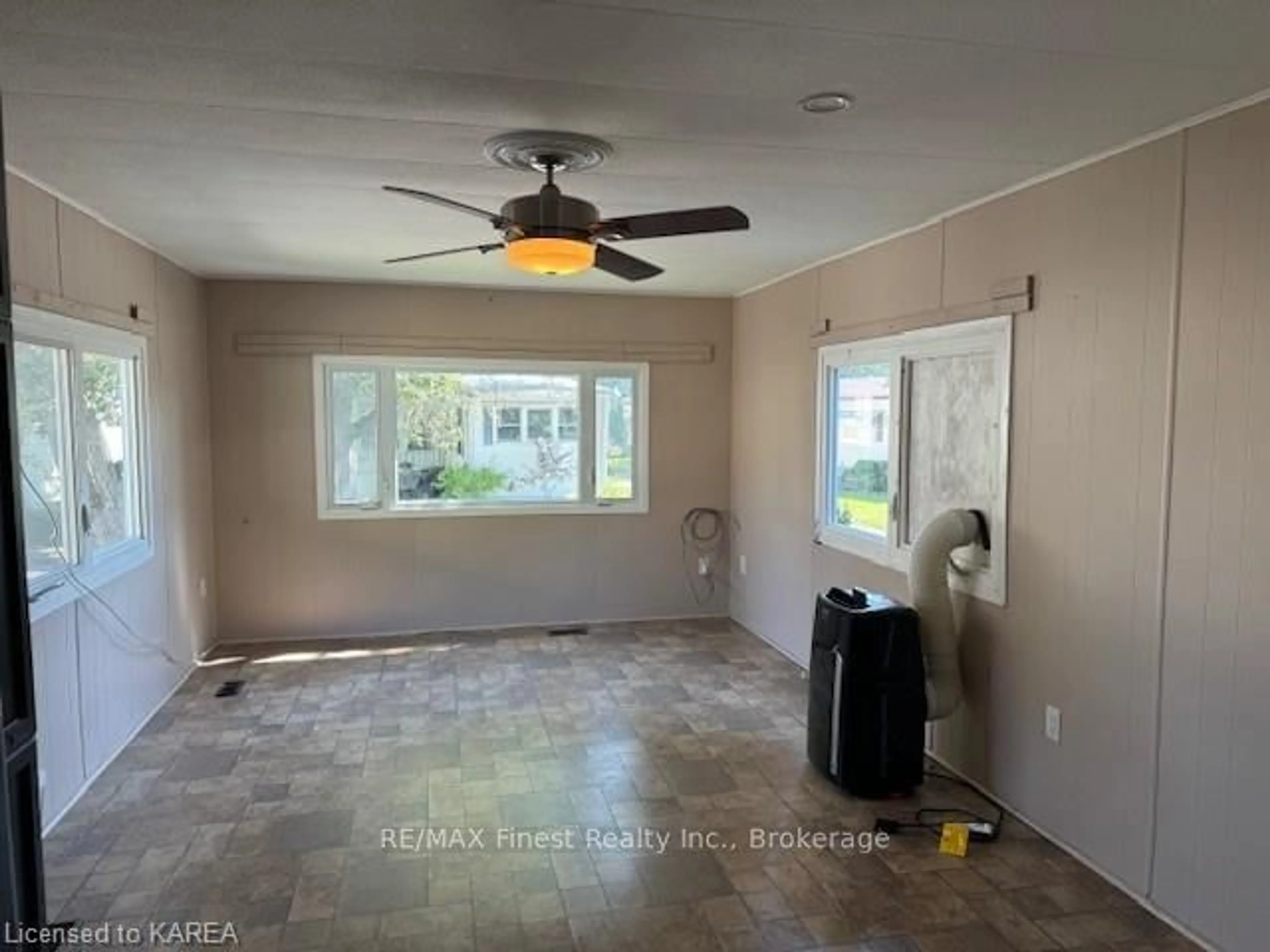 A pic of a room, cement floor for 12 WENTWORTH Dr, Kingston Ontario K7K 5C9