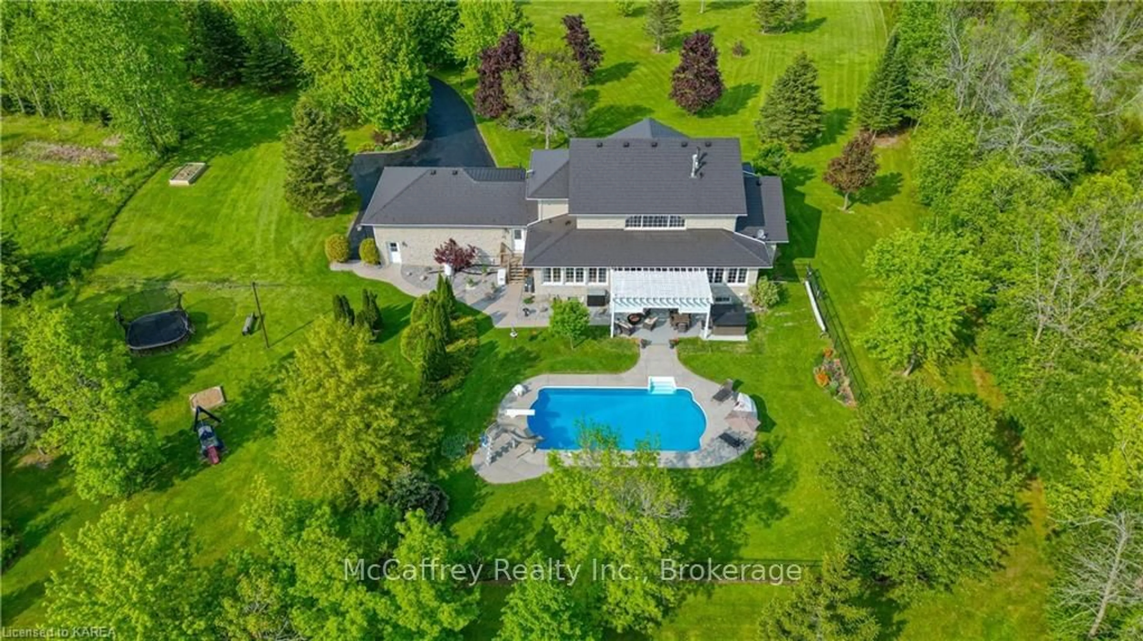 Frontside or backside of a home, cottage for 888 COUNTY ROAD 8, Greater Napanee Ontario K7R 3K6