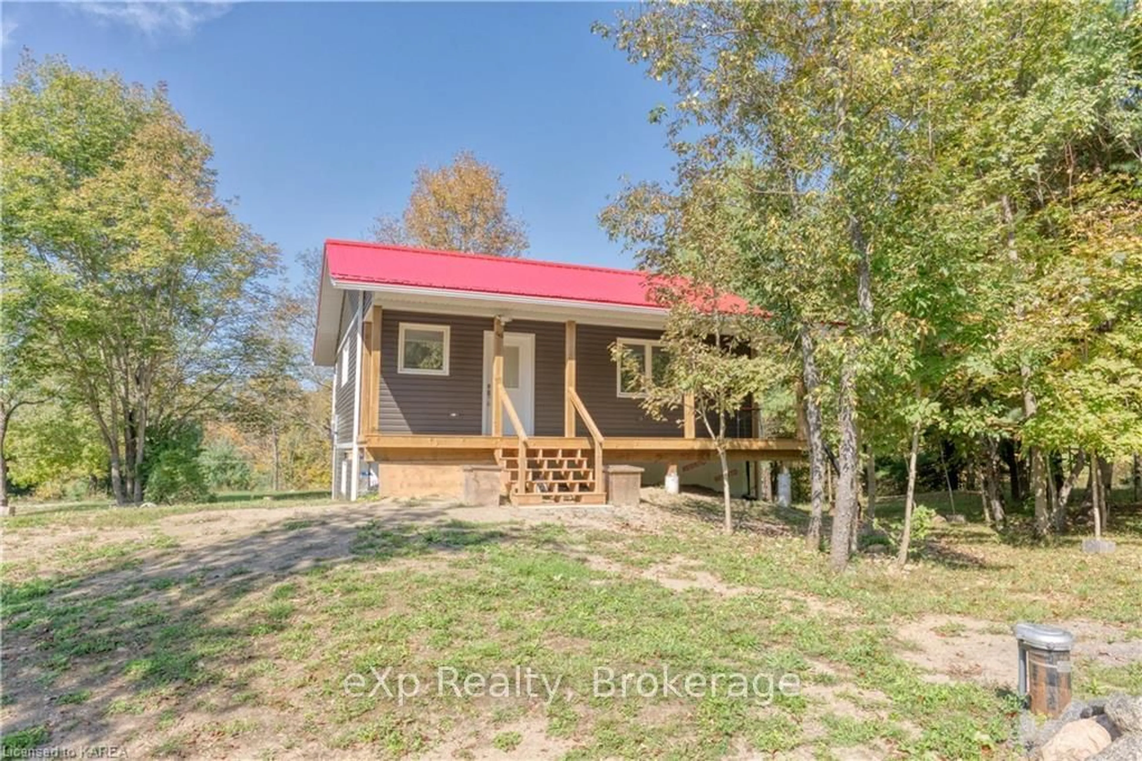 Frontside or backside of a home, cottage for 1036 HILLTOP Rd, Central Frontenac Ontario K0H 2E0