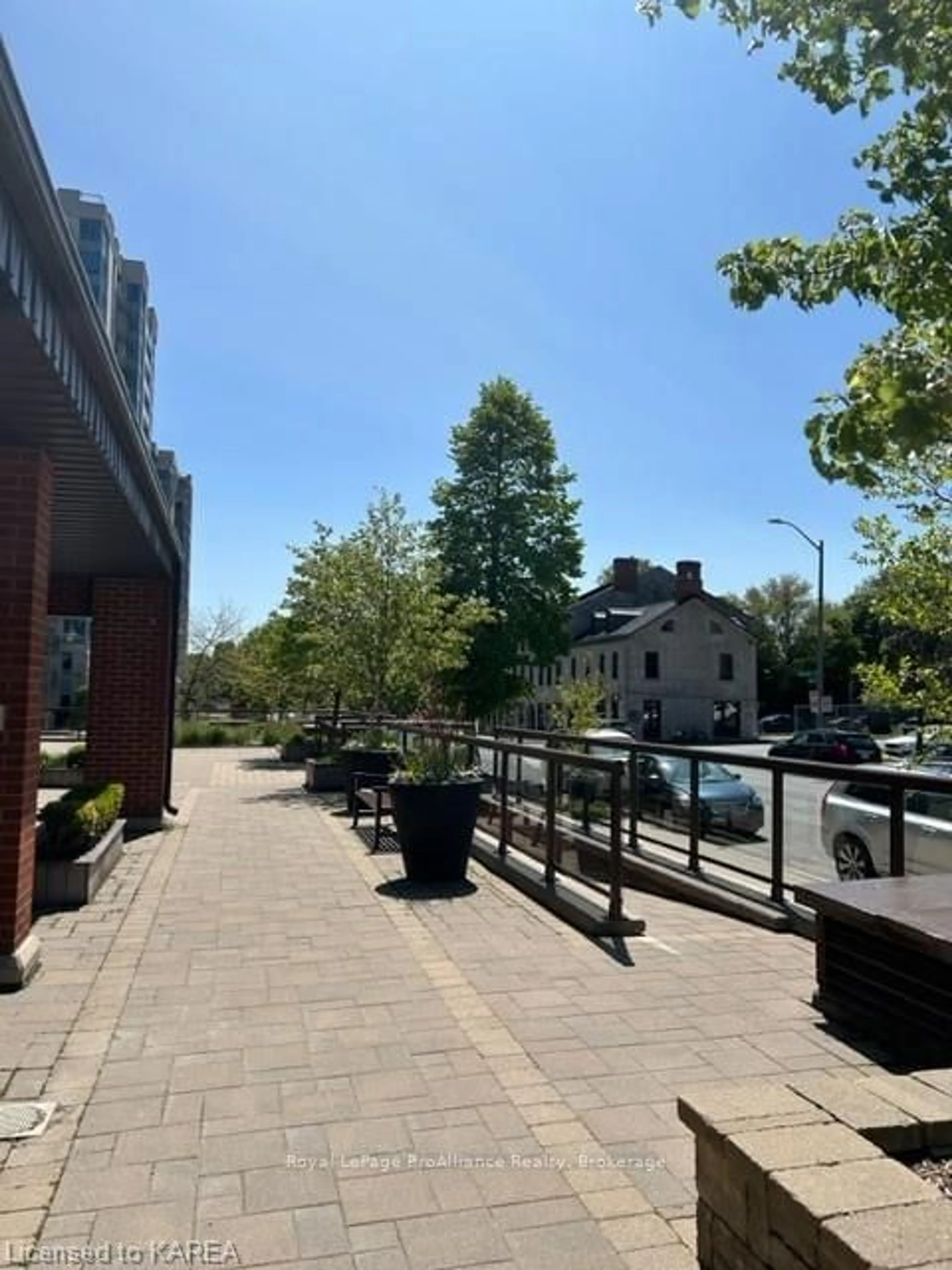 Patio, the street view for 165 ONTARIO St #1102, Kingston Ontario K7L 2Y6