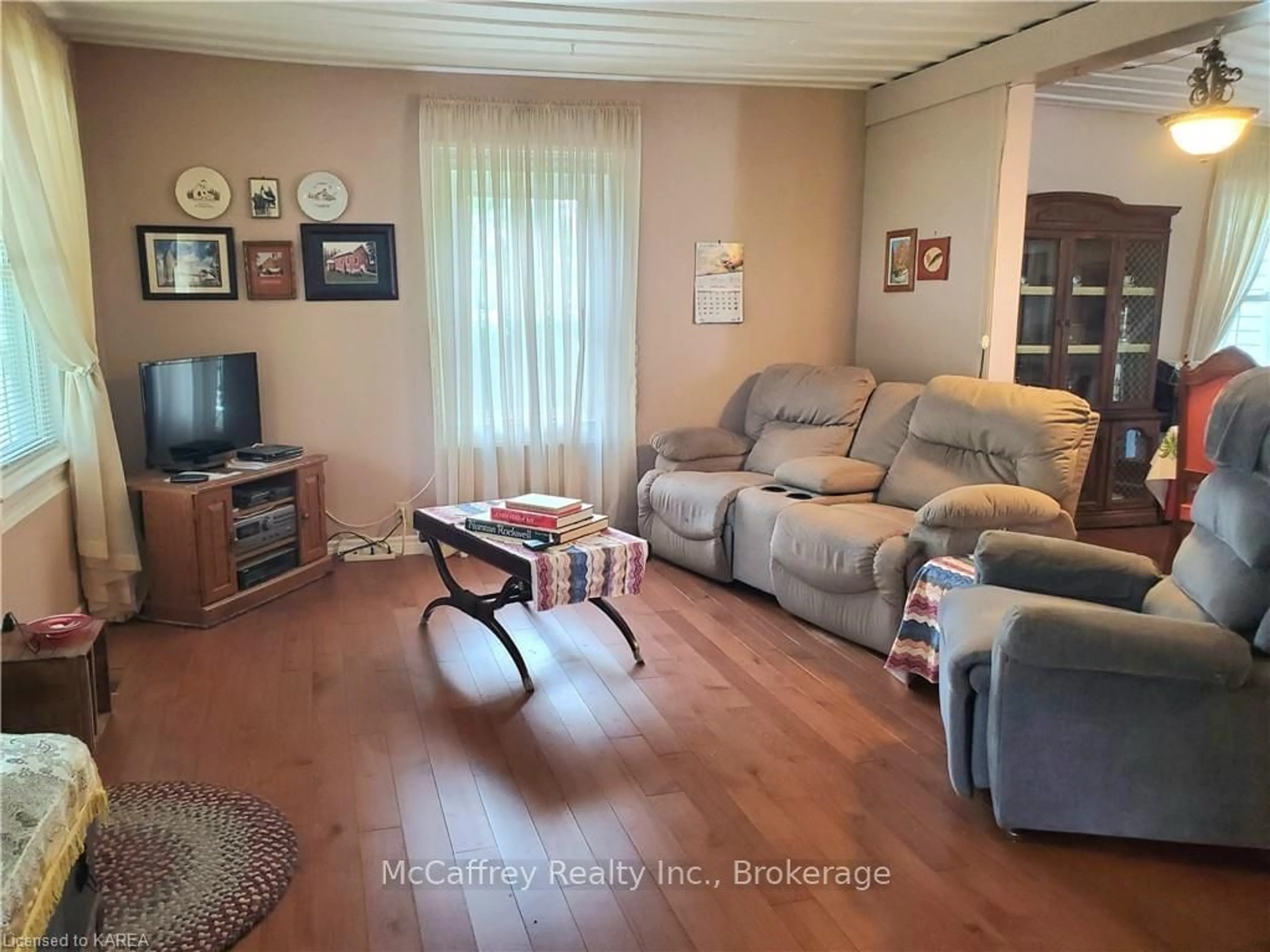 Living room, wood floors for 4 PEEL St, Stone Mills Ontario K0K 3G0