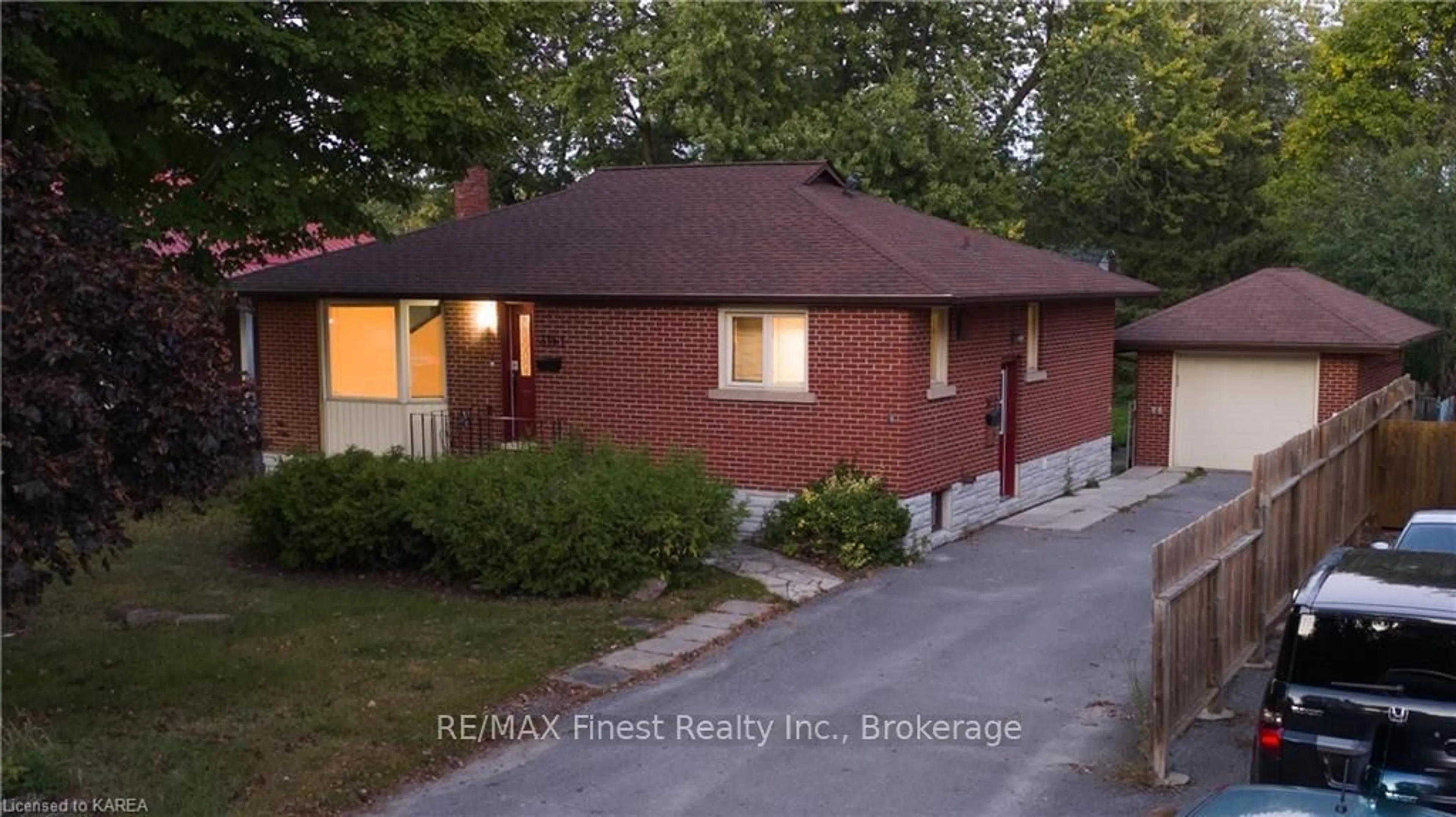 Frontside or backside of a home, cottage for 311 PORTSMOUTH Ave, Kingston Ontario K7M 1V7