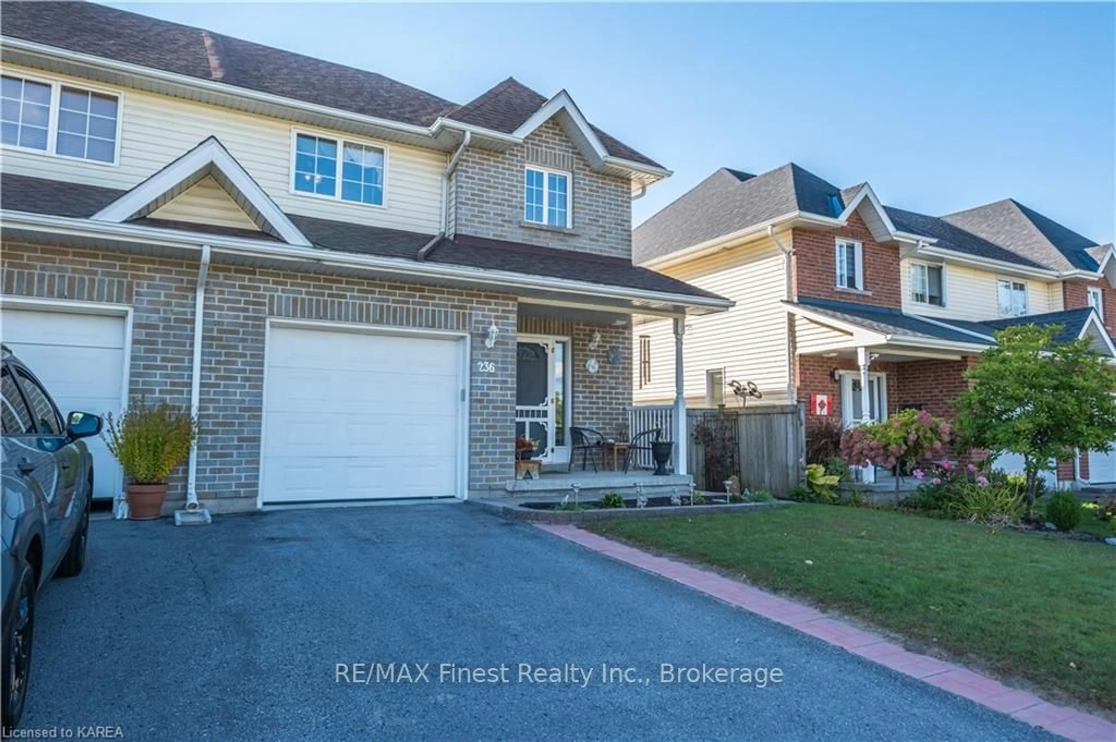 Frontside or backside of a home, the street view for 236 RIVER St, Gananoque Ontario K7G 2P7