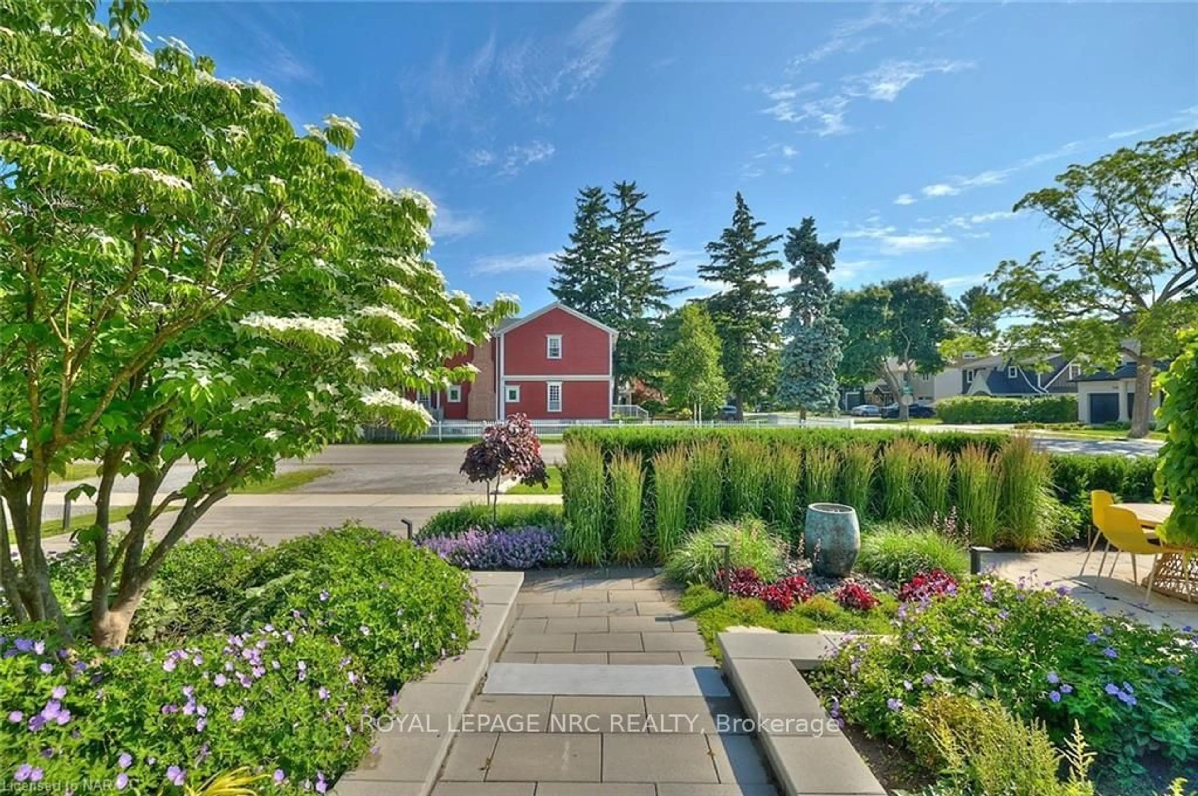 Patio, the fenced backyard for 202 ANNE St, Niagara-on-the-Lake Ontario L0S 1J0