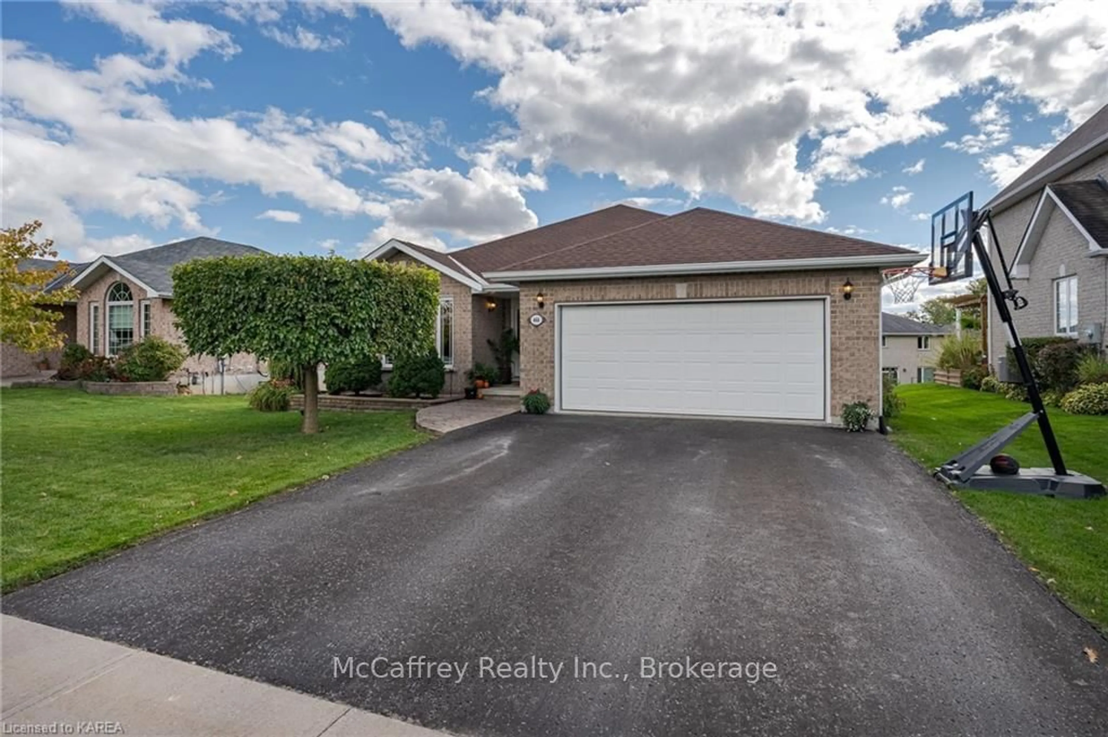 Frontside or backside of a home, the street view for 444 BRIDGE St, Greater Napanee Ontario K7R 3L1