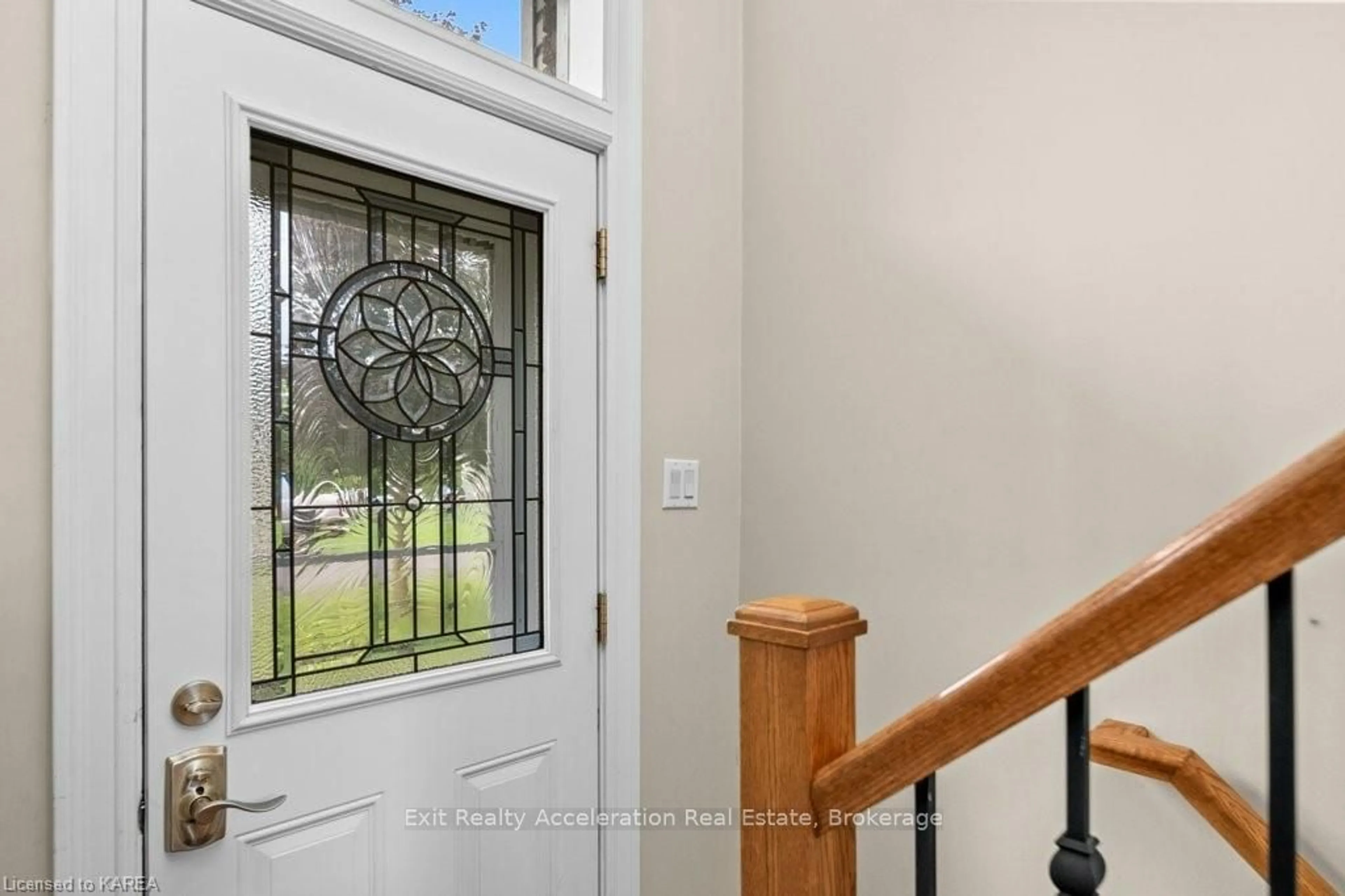 Indoor entryway, wood floors for 21 CENTRE St, Stone Mills Ontario K0K 2S0