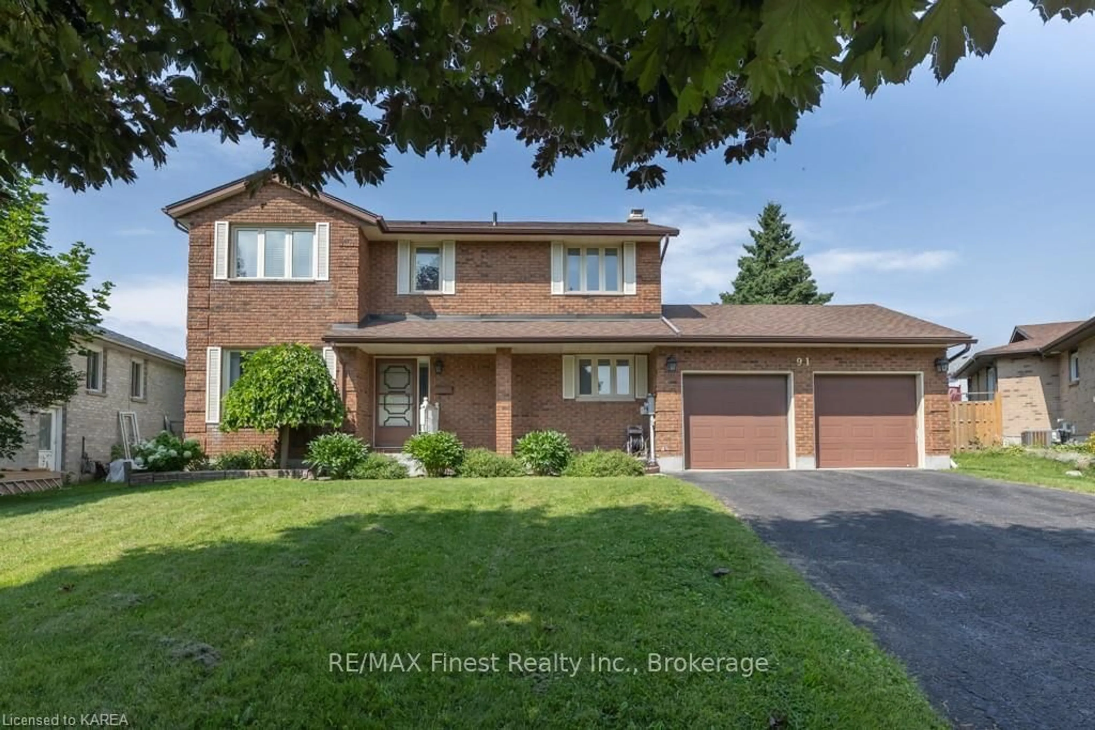 Frontside or backside of a home, the street view for 91 NICHOLSON Cres, Loyalist Ontario K7N 1W9