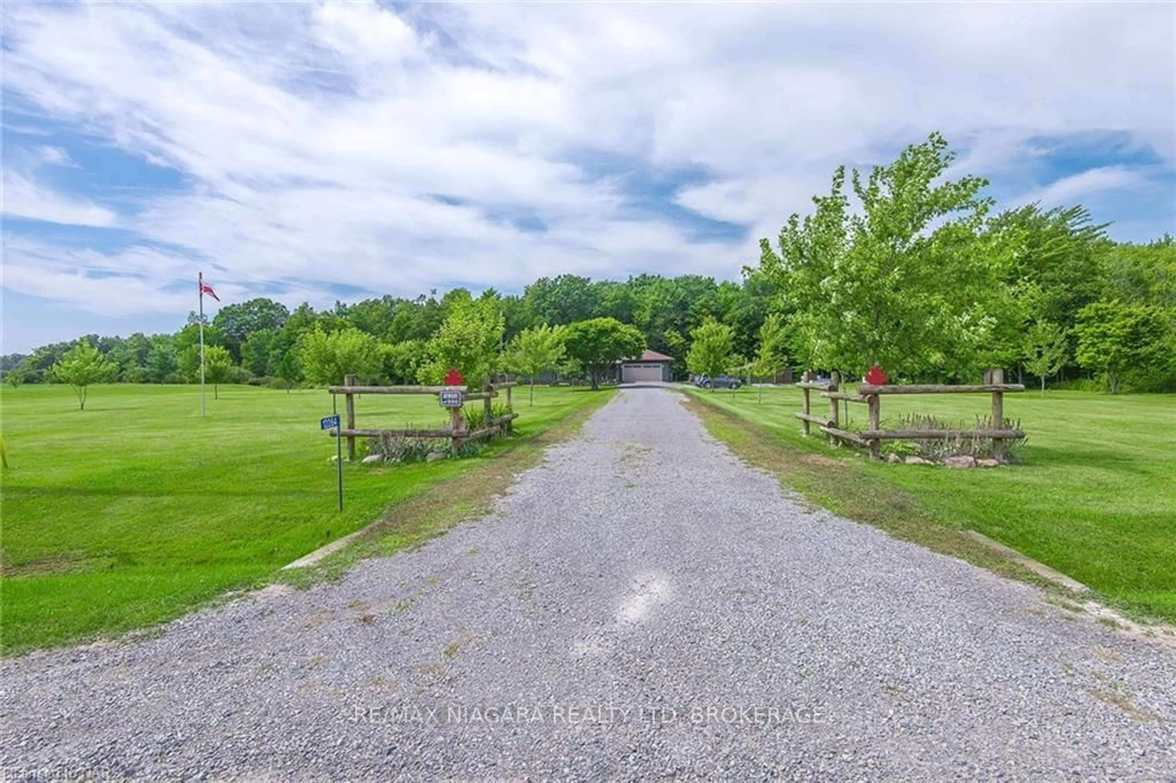 Patio, the fenced backyard for 12264 BRAWN Rd, Wainfleet Ontario L0S 1V0