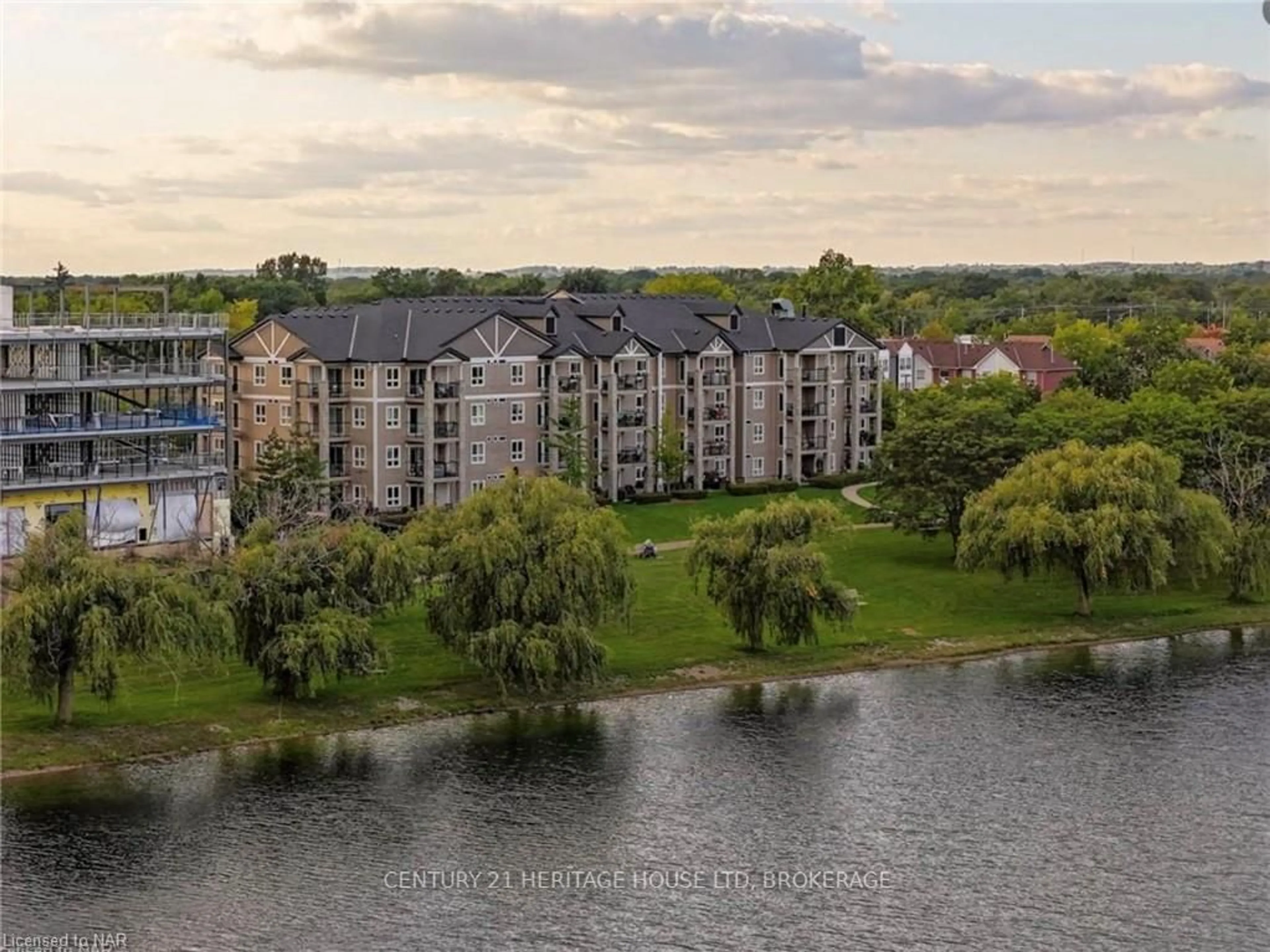 A pic from exterior of the house or condo, the view of lake or river for 330 PRINCE CHARLES Dr #1304, Welland Ontario L3C 7B3