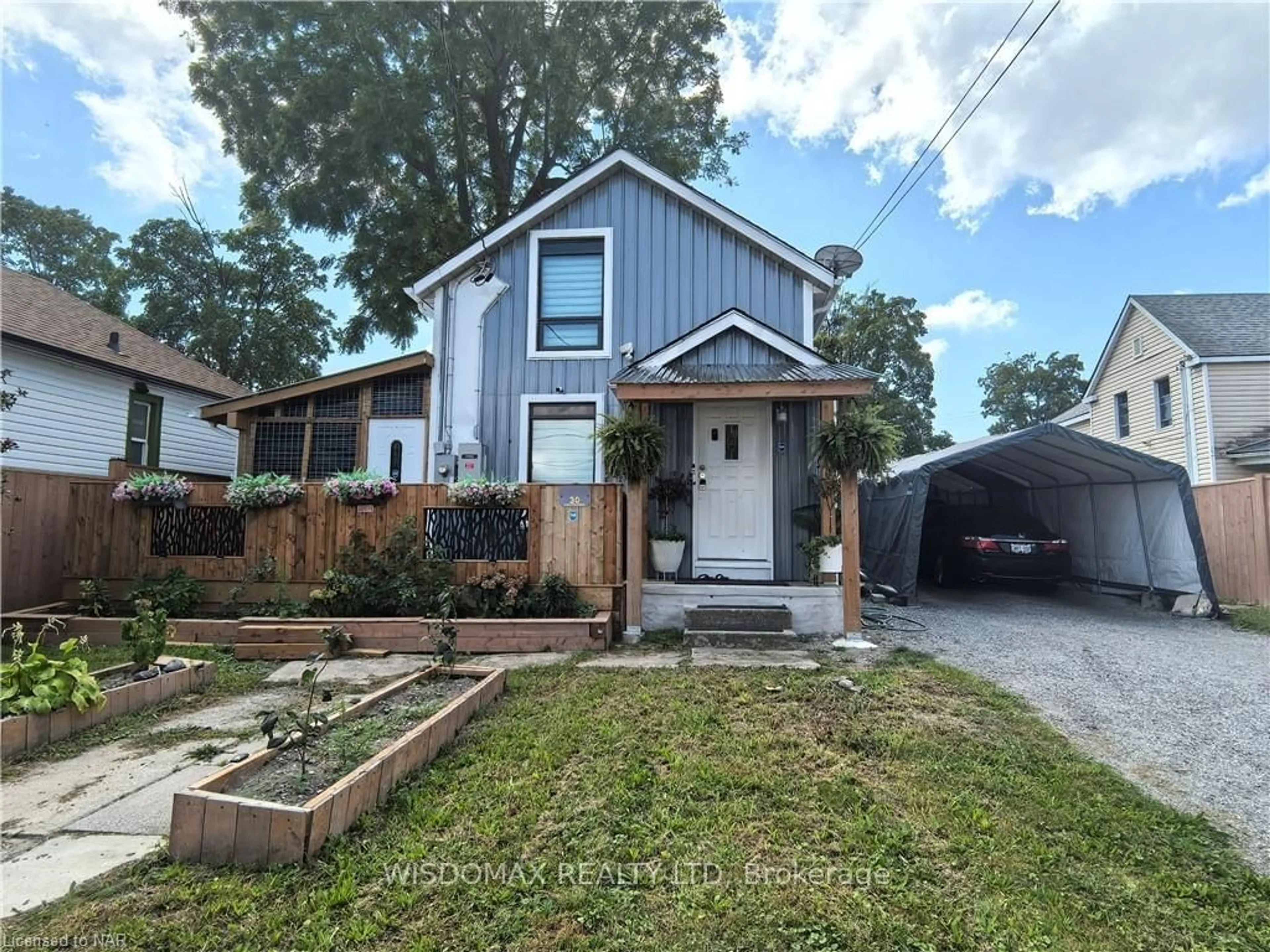 Frontside or backside of a home, cottage for 30 FORSYTHE St, Fort Erie Ontario L2A 1X2