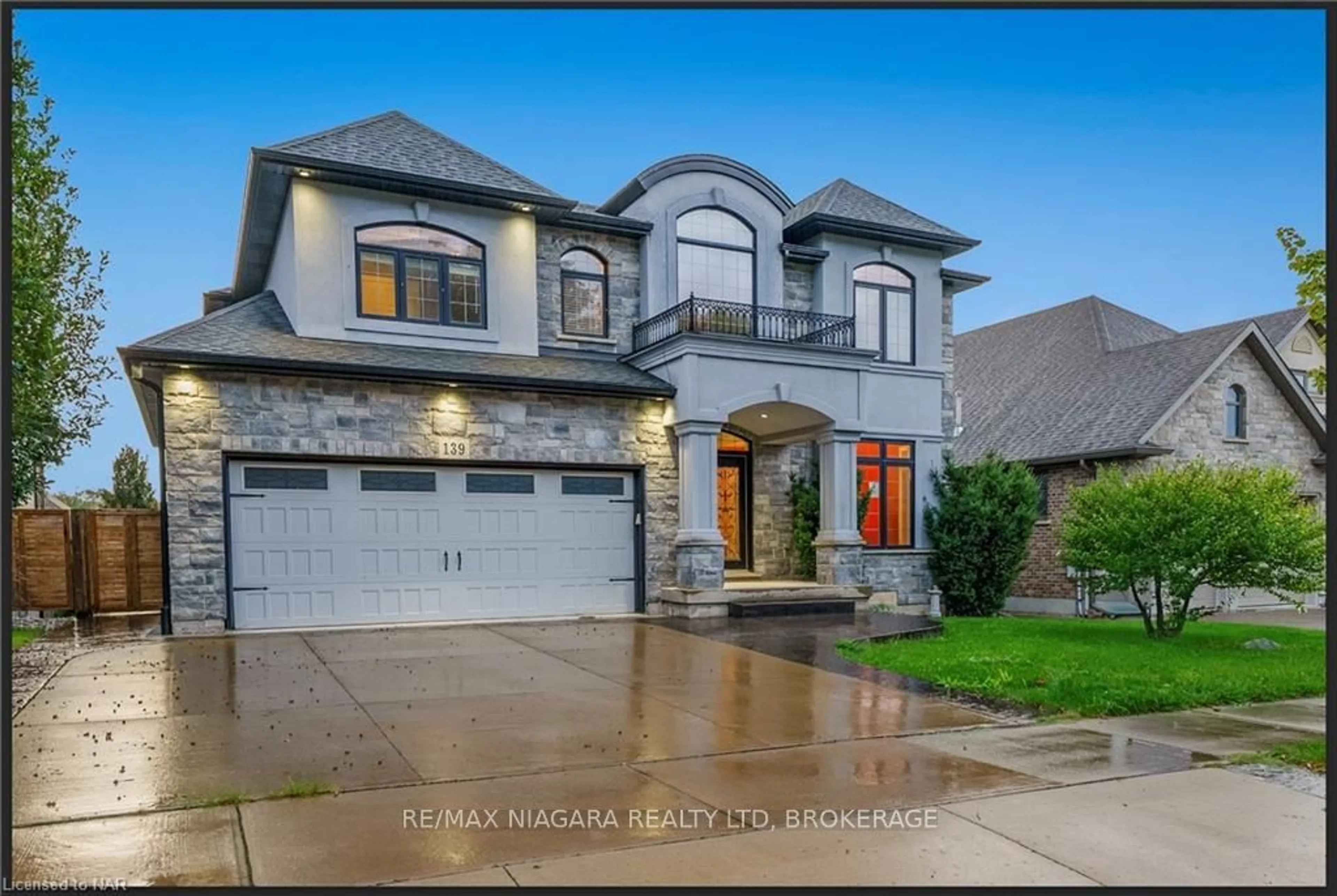 Frontside or backside of a home, the street view for 139 PAXTON Lane, Niagara-on-the-Lake Ontario L0S 1J0