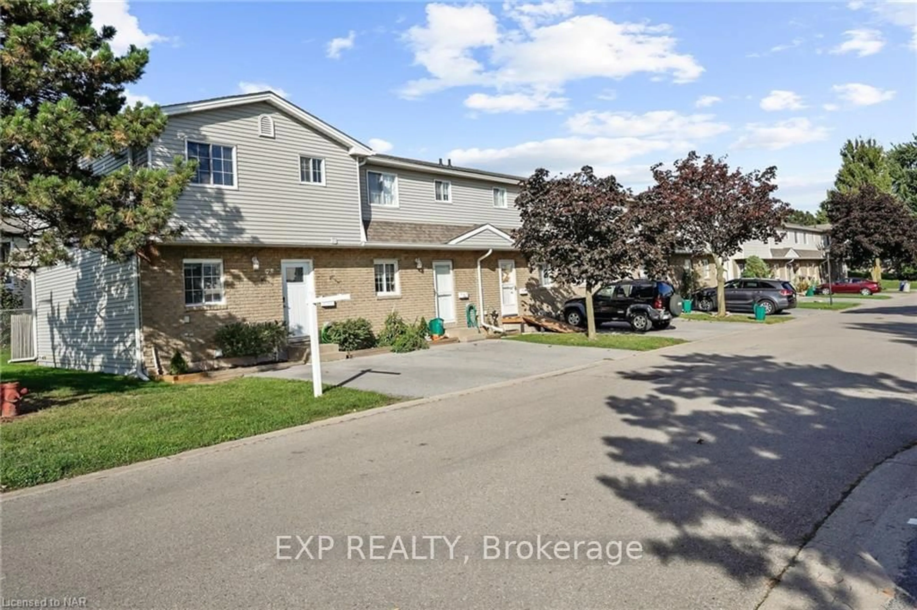 A pic from exterior of the house or condo, the street view for 8141 COVENTRY Rd #75, Niagara Falls Ontario L2H 2X7